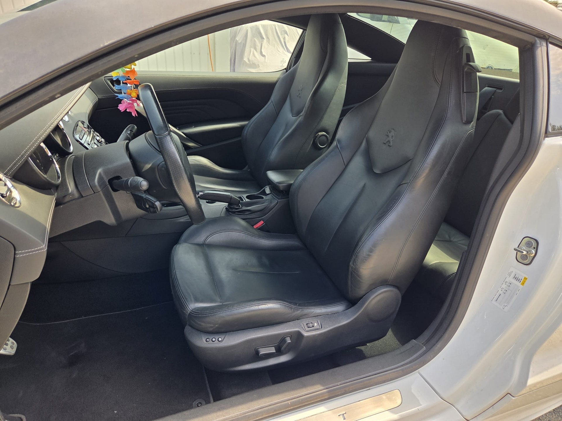 PEUGEOT RCZ 1.6 Turbo-image-7