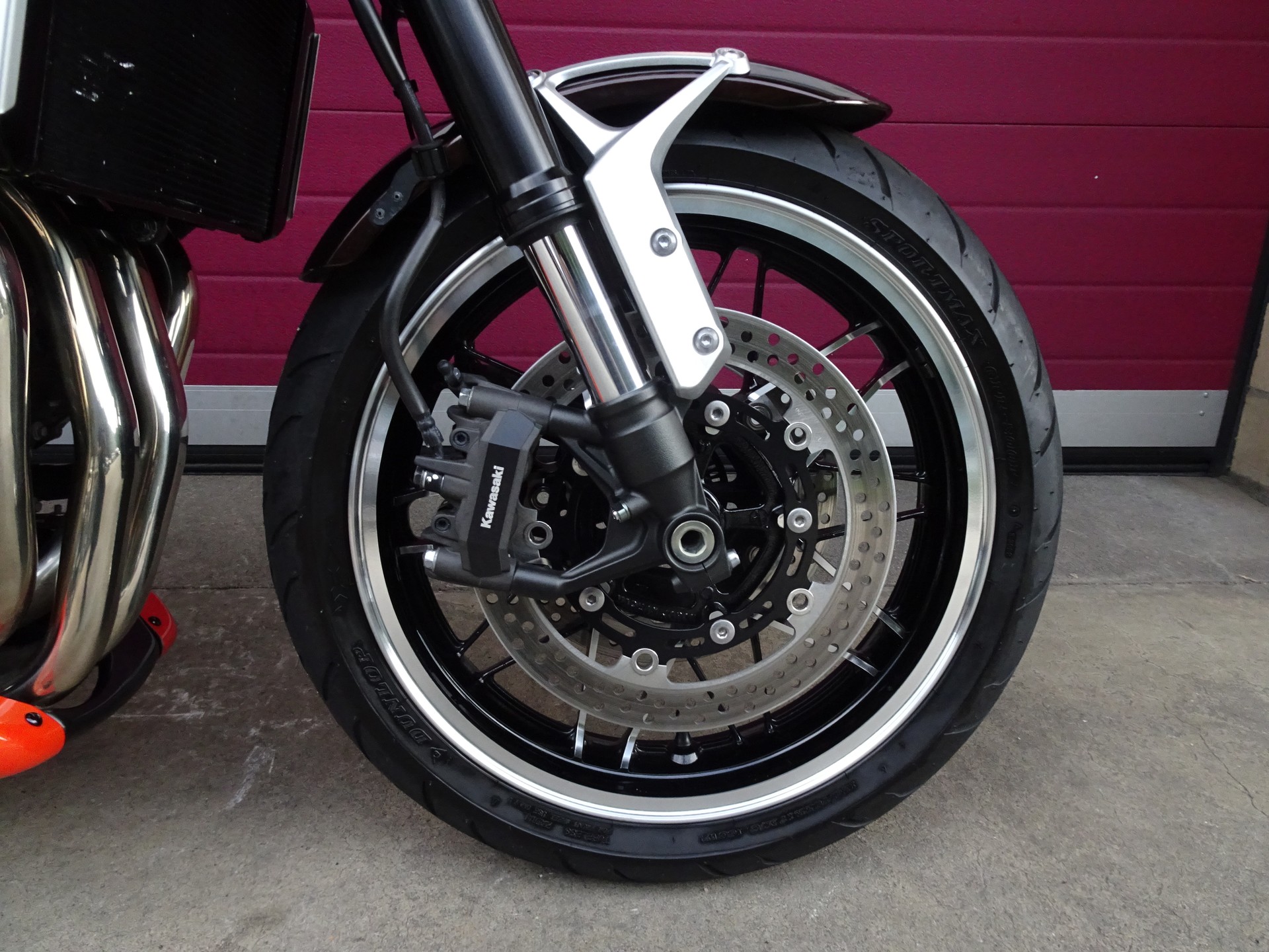 KAWASAKI Z 900 RS-image-1