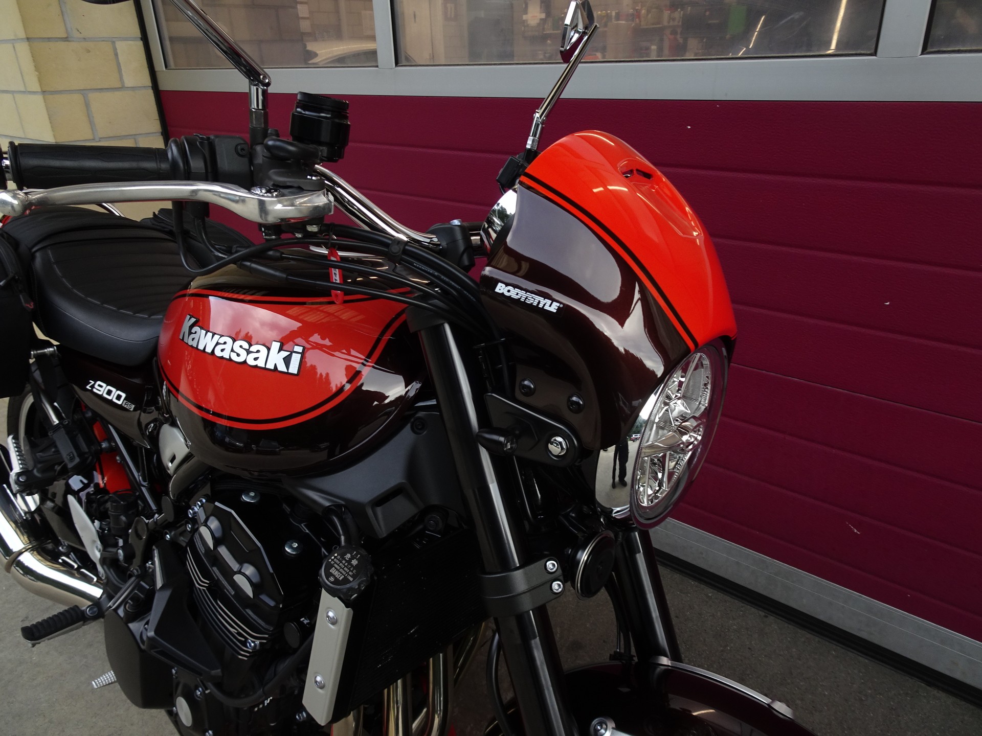 KAWASAKI Z 900 RS-image-11