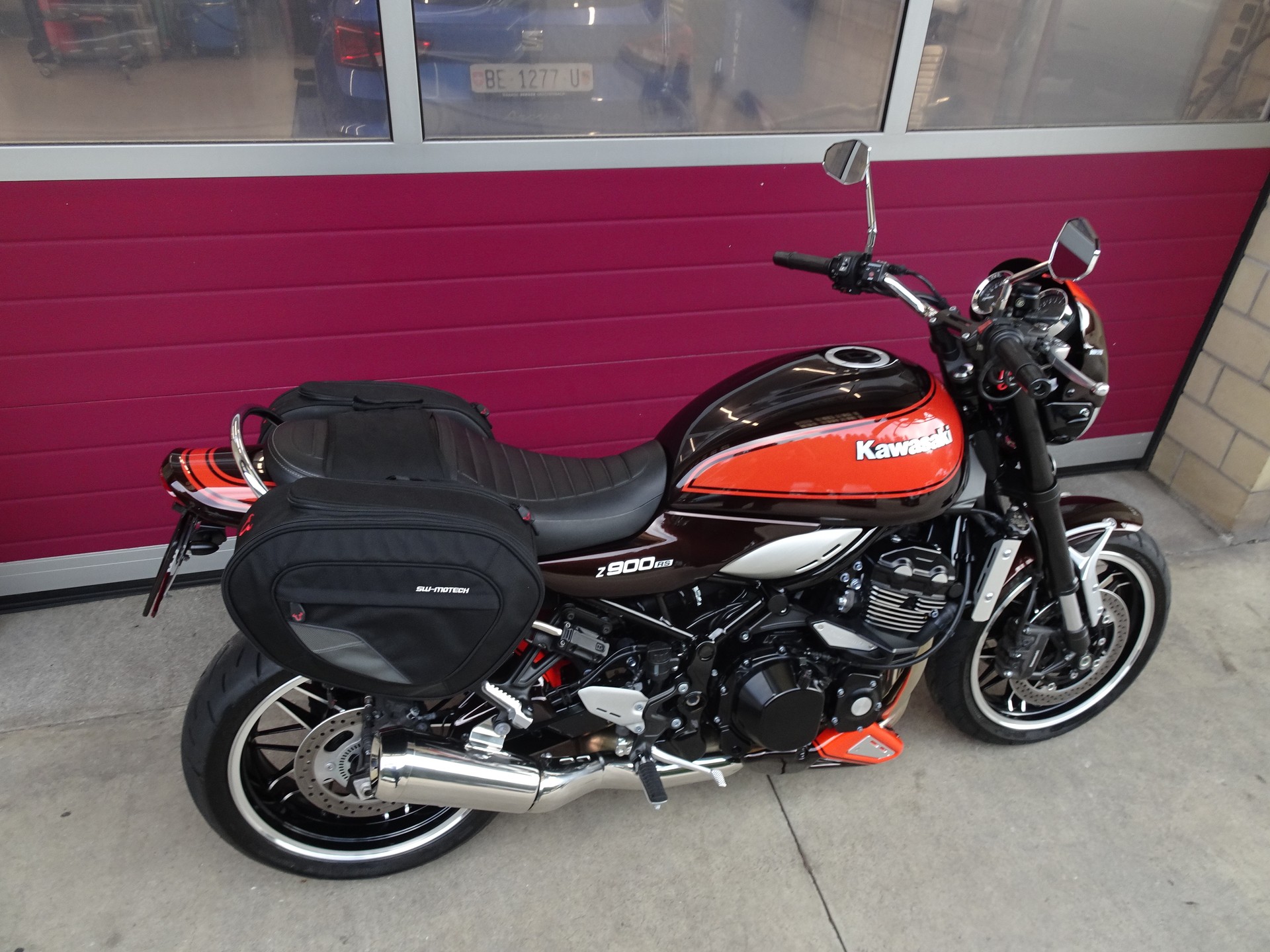 KAWASAKI Z 900 RS-image-14