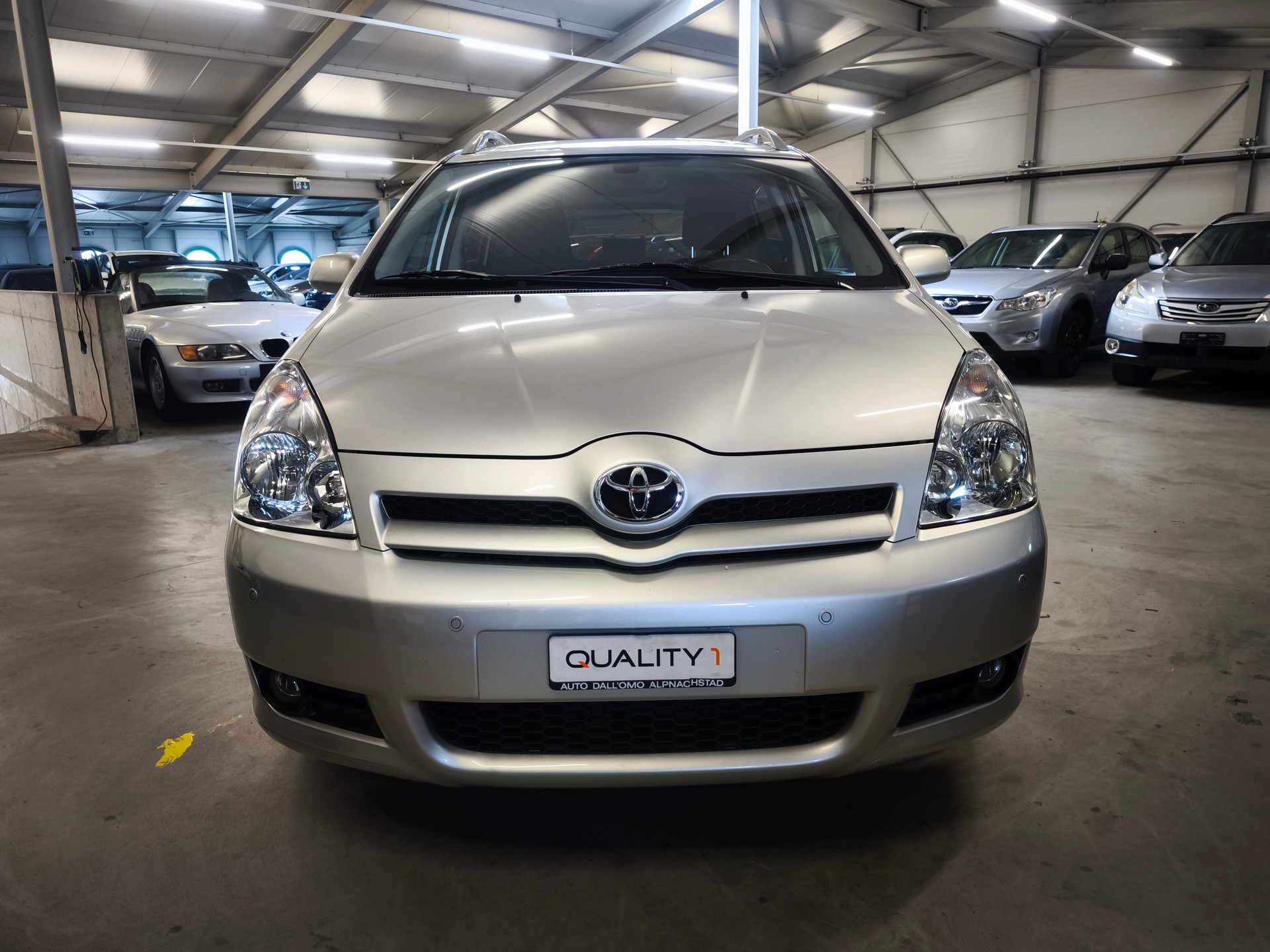 TOYOTA Corolla Verso 1.8 Pardo
