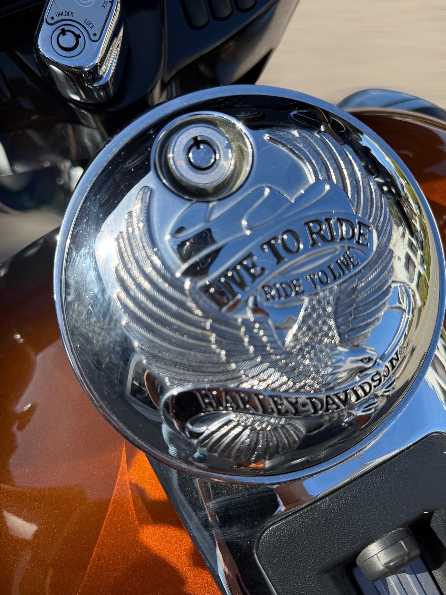HARLEY-DAVIDSON FLHTK Electra Glide Ultra Limited-image-3