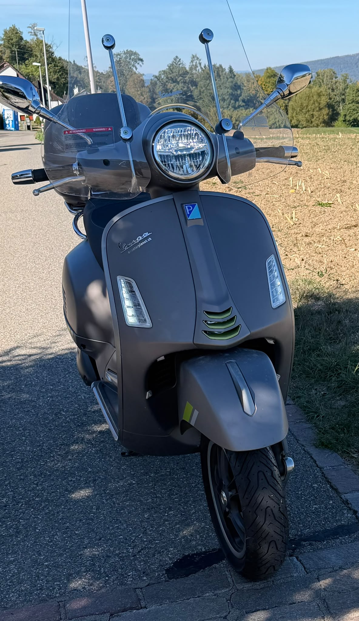 PIAGGIO Vespa GTS 300 Super Tech ABS-image-2