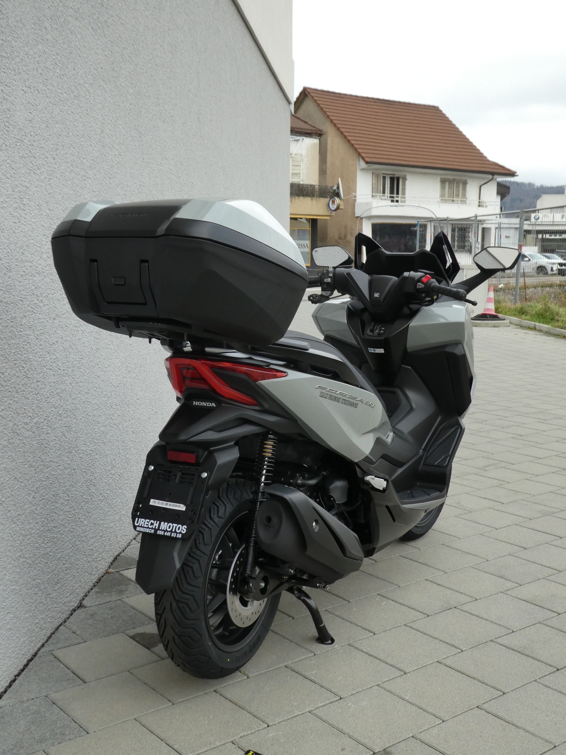 HONDA NSS 350 Smart Top Box-image-4