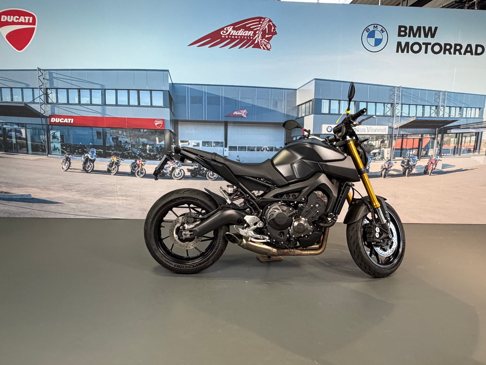 BMW R 12 nine T-image-5