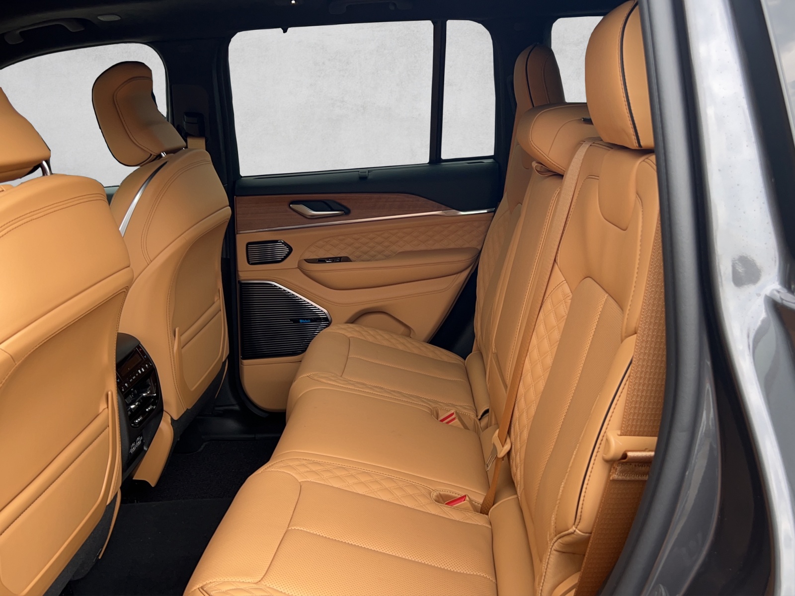 JEEP Grand Cherokee 2.0 Turbo Summit Reserve 4xe-image-10