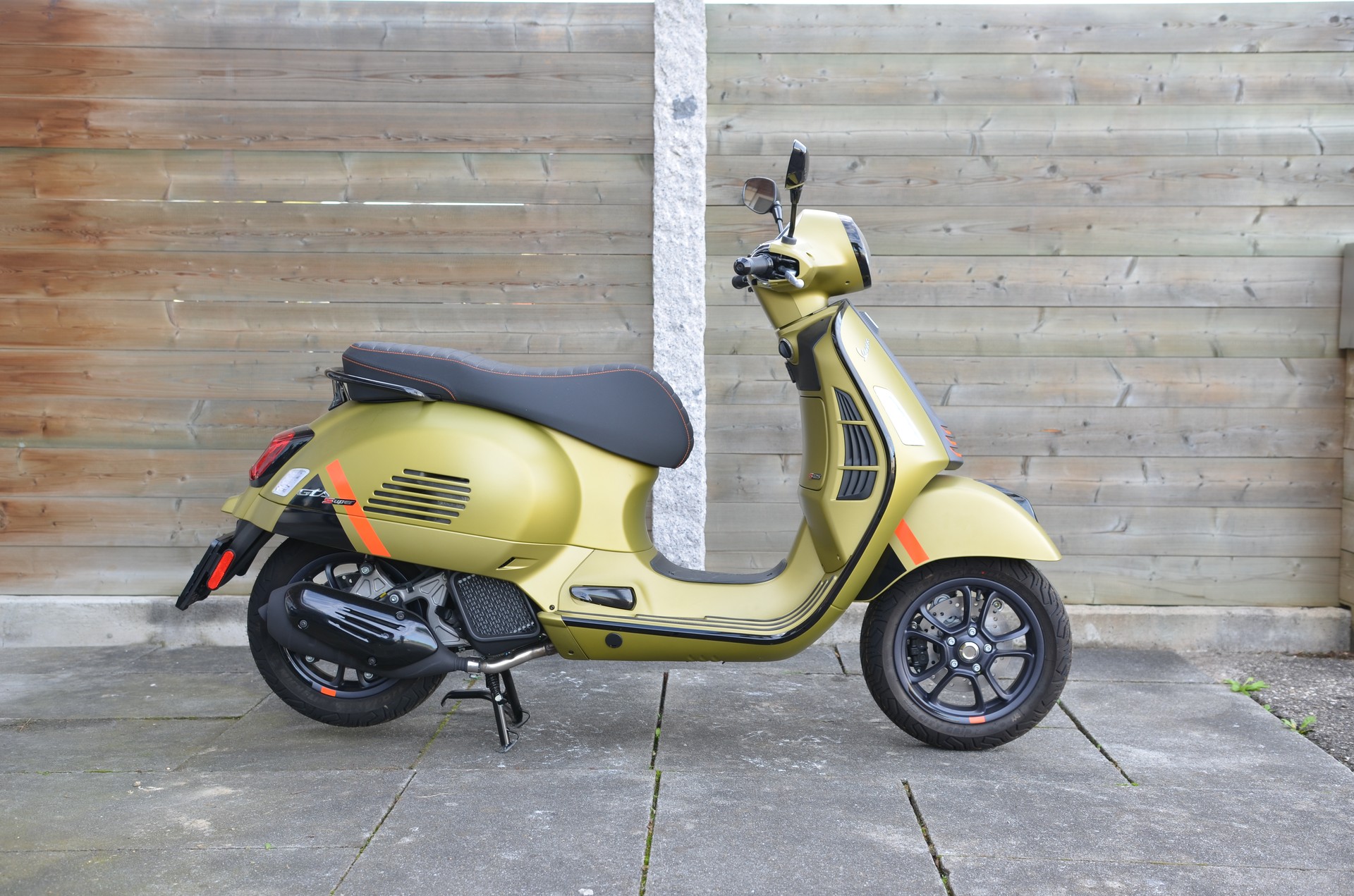 PIAGGIO Vespa GTS 125 Super Sport ABS