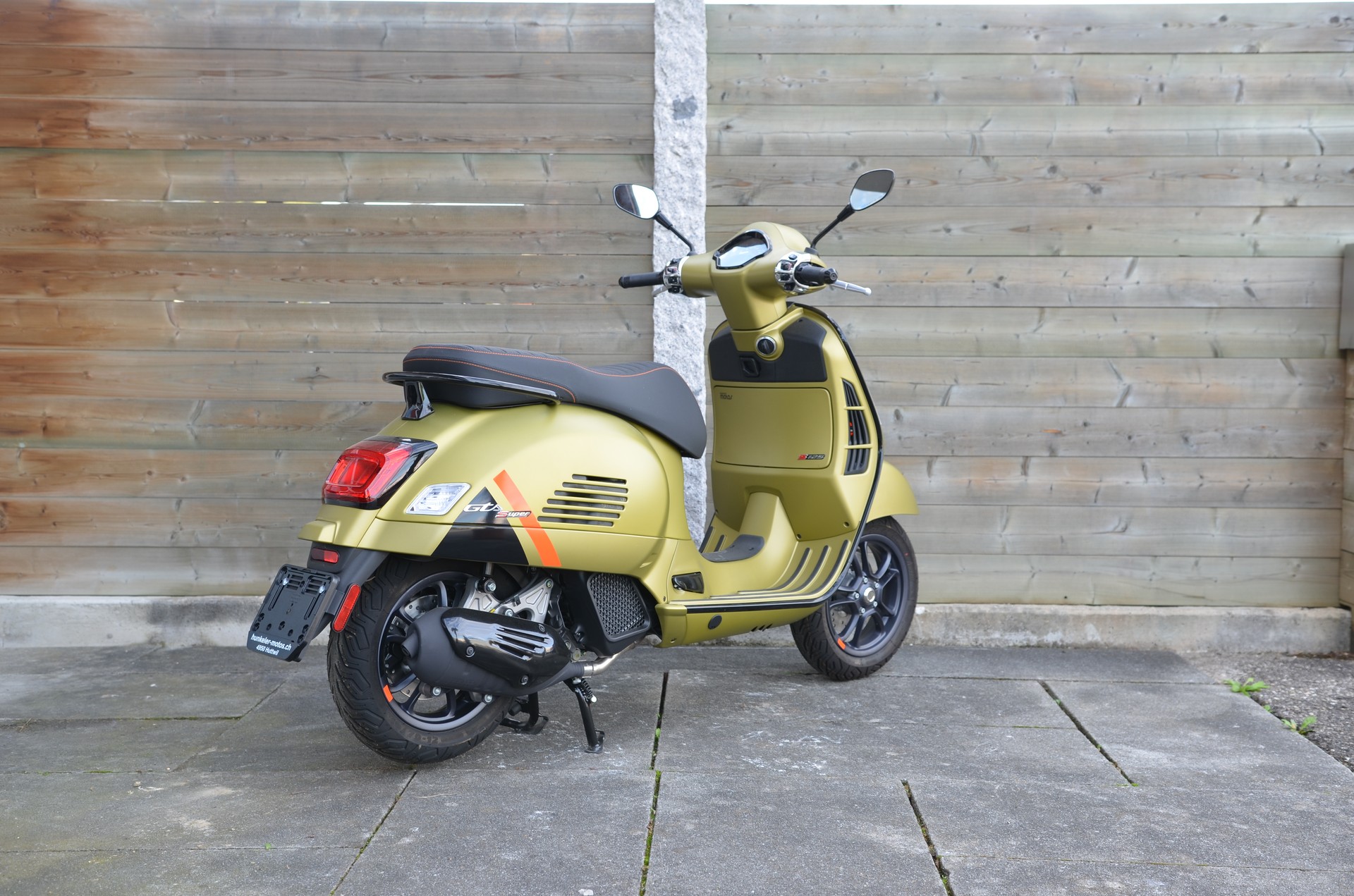 PIAGGIO Vespa GTS 125 Super Sport ABS-image-4