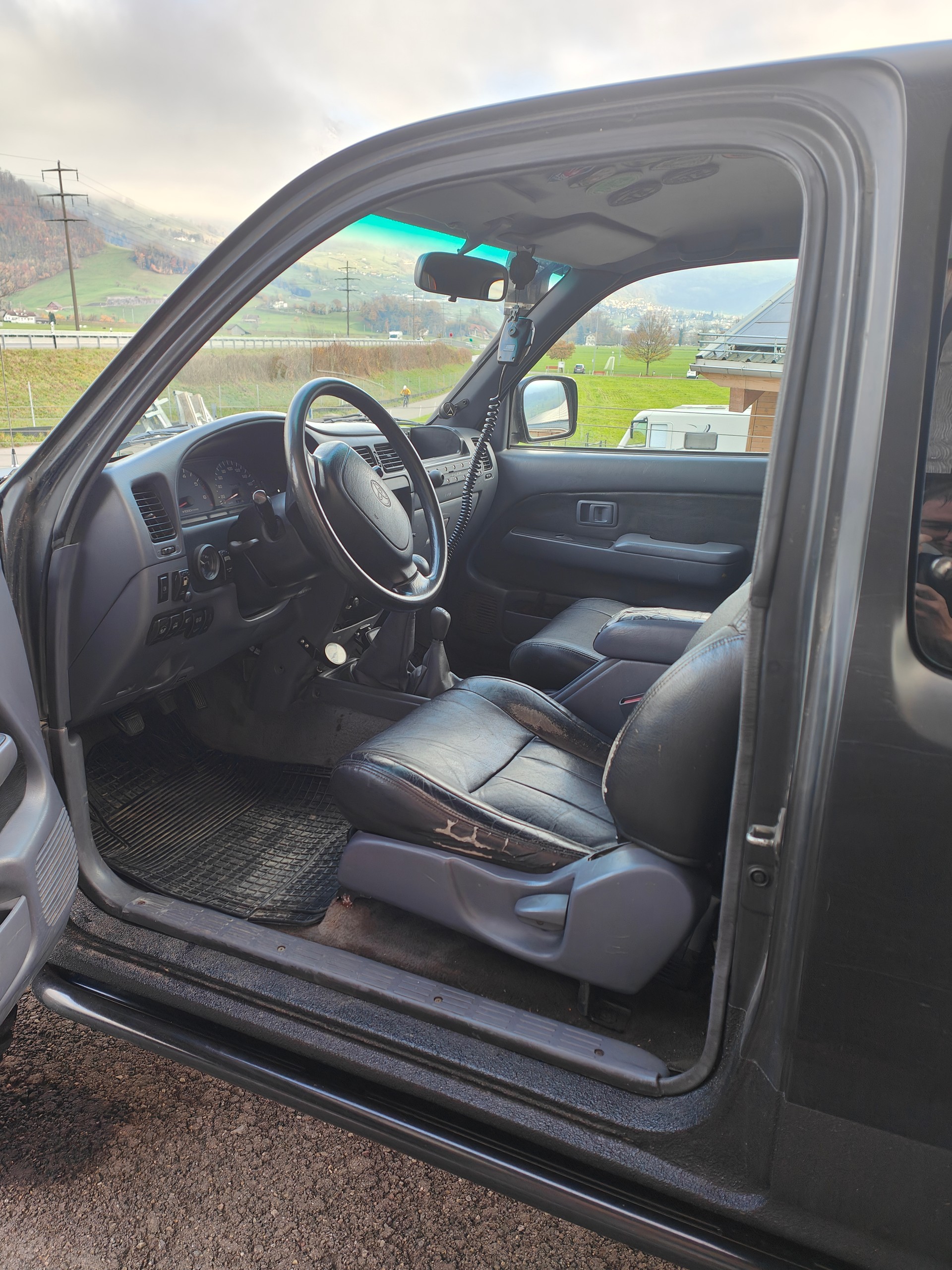 TOYOTA Hilux RZN 173 X-TRA Cab SR5-image-6