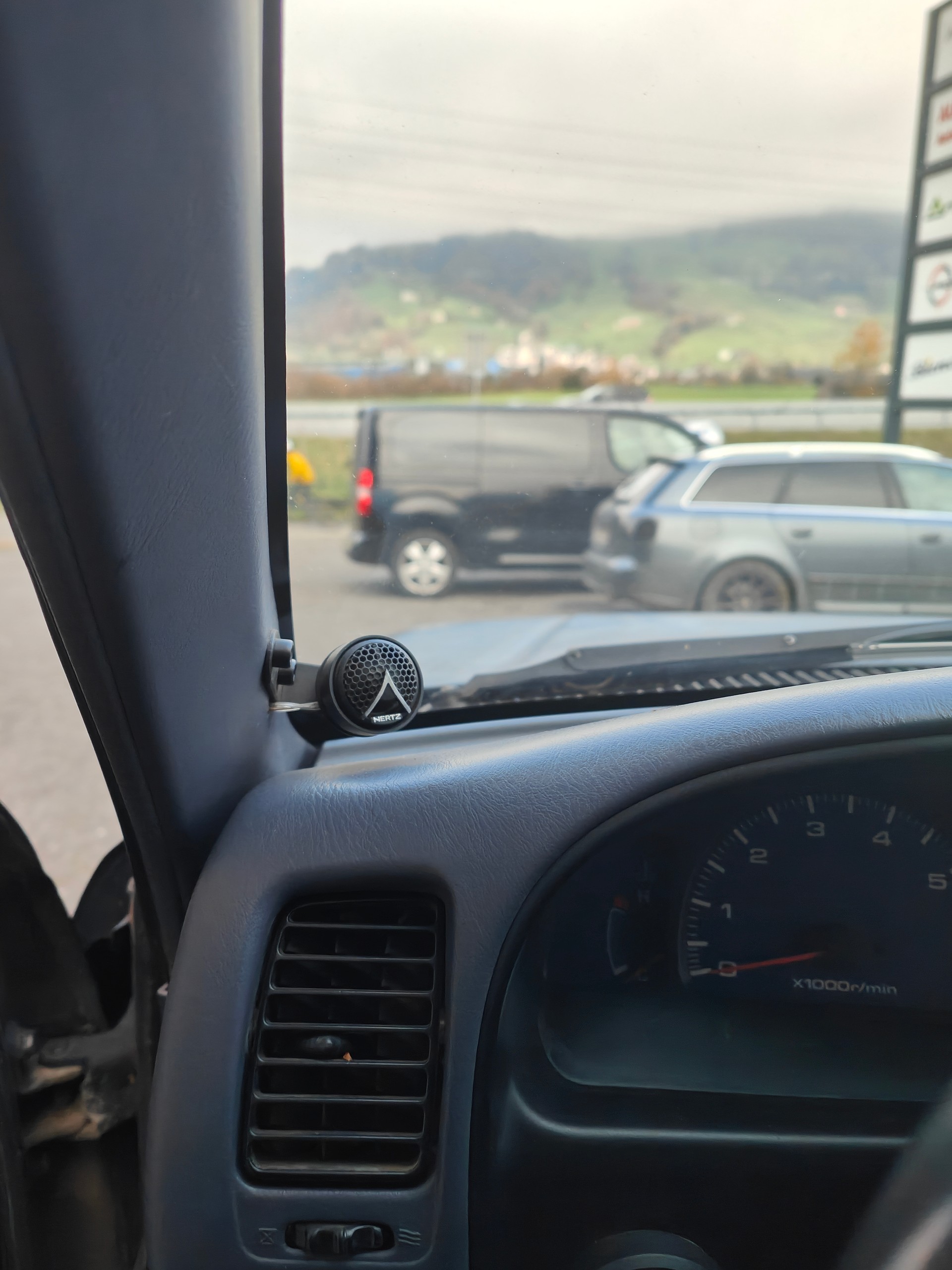 TOYOTA Hilux RZN 173 X-TRA Cab SR5-image-18