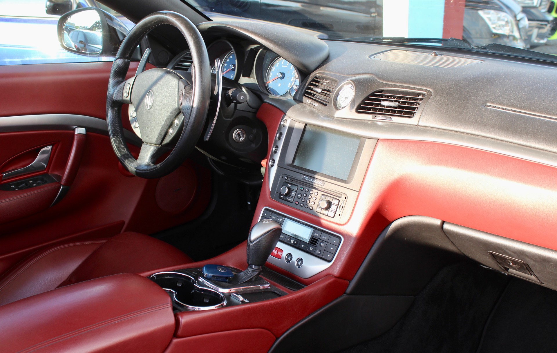 MASERATI GranCabrio Sport Automatica-image-14