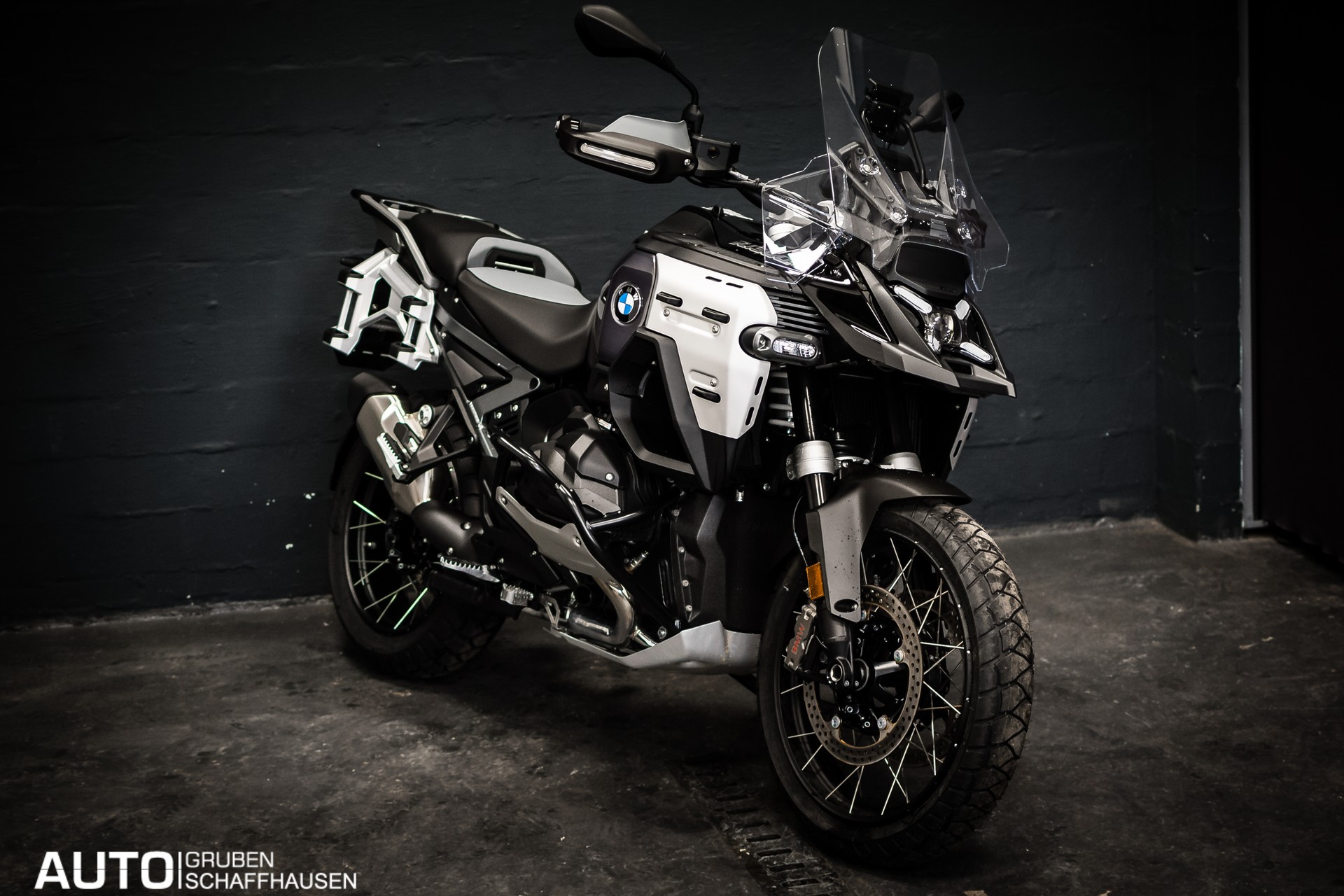BMW R 1300 GS Adventure Triple Black