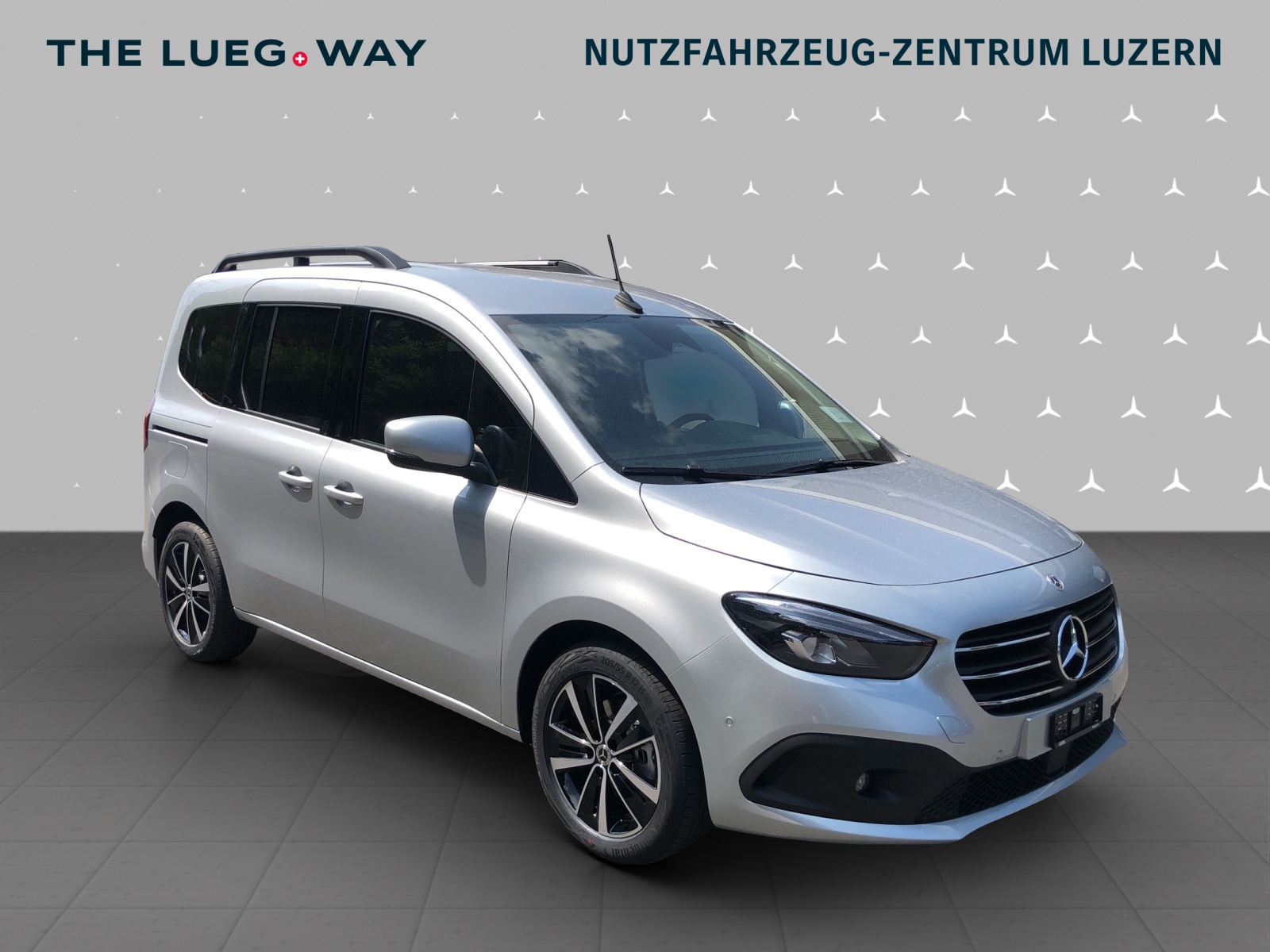MERCEDES-BENZ T-Klasse 180D Style Automat-image-1