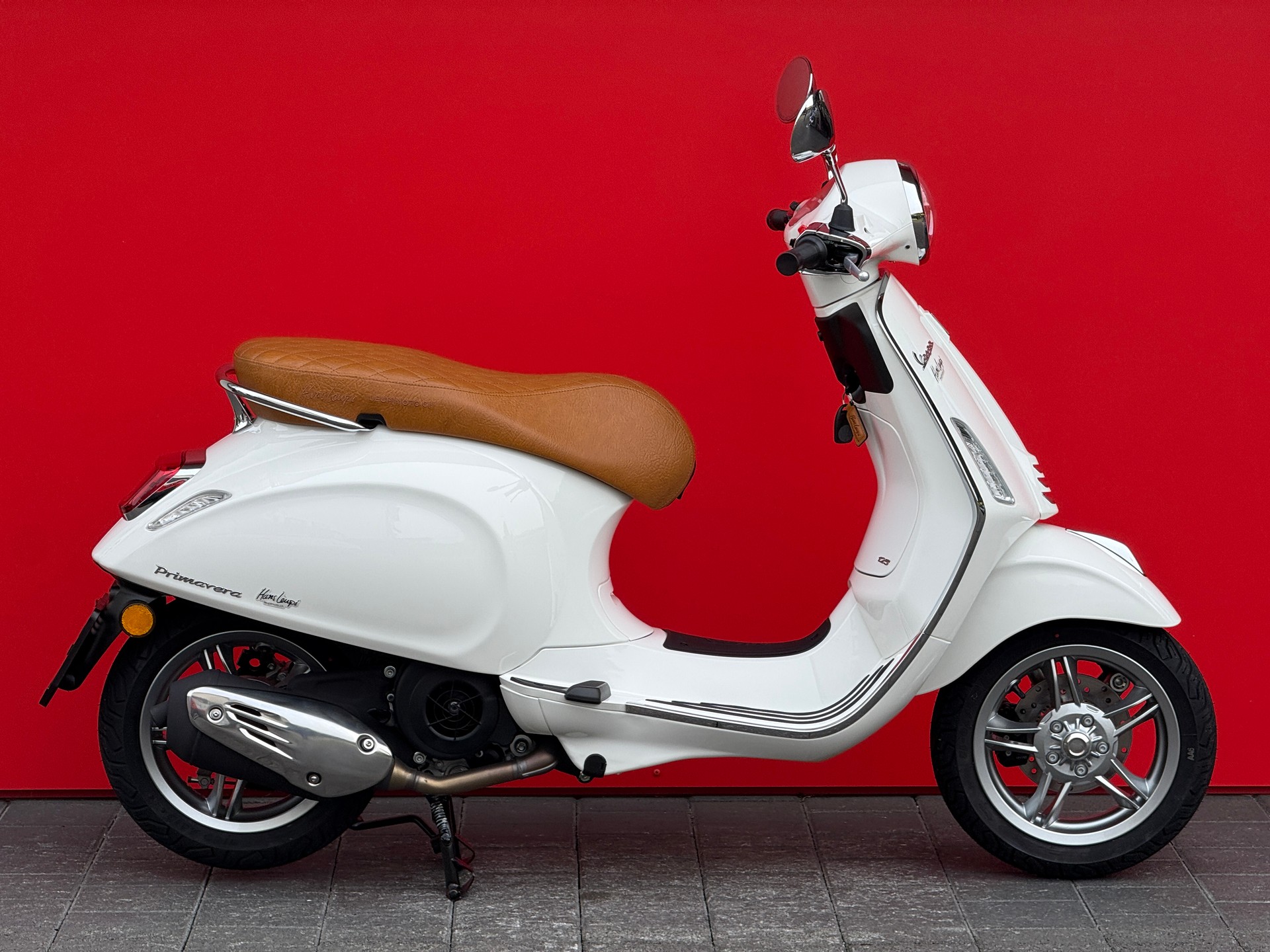 PIAGGIO Vespa 125 Primavera ABS Celebrate 40th-image-3