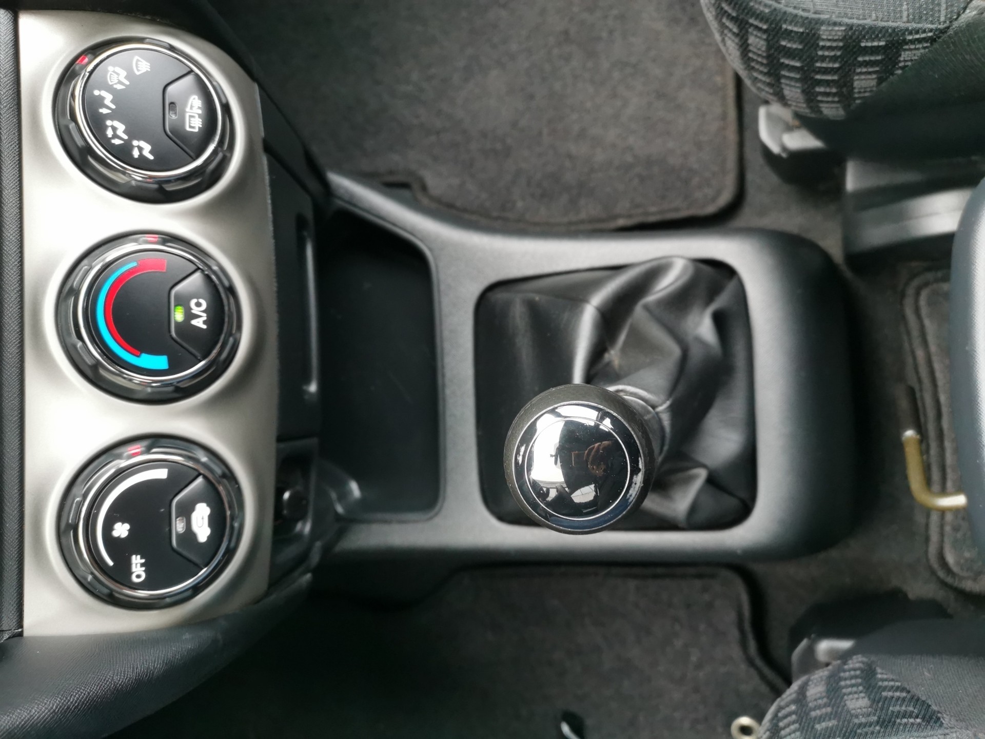 HONDA CR-V 2.0 4WD ES-image-17