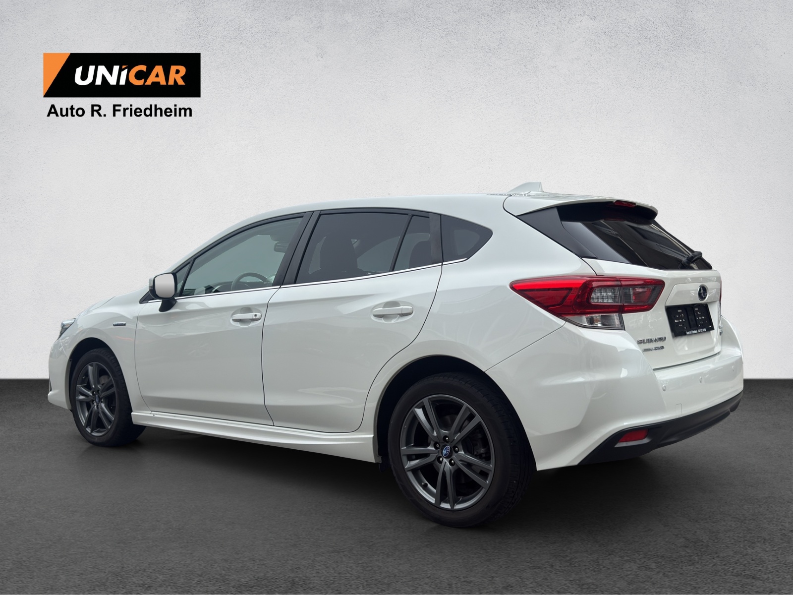 SUBARU Impreza 2.0i e-Boxer Swiss Plus AWD CVT-image-4