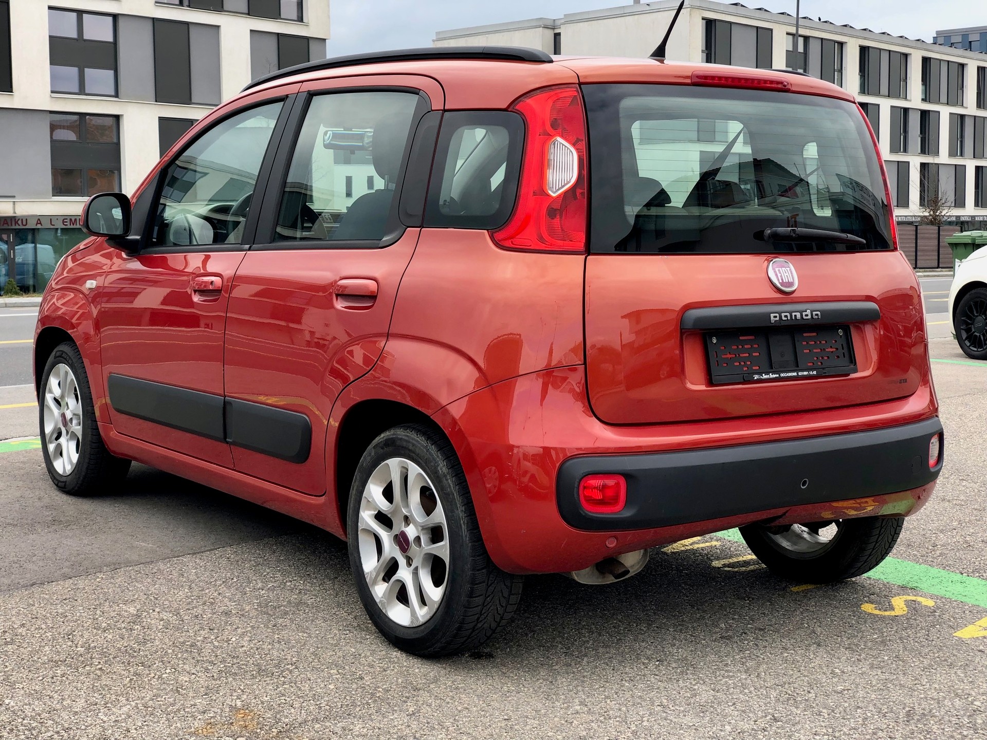 FIAT Panda 1.2 Lounge-showroom-element-3