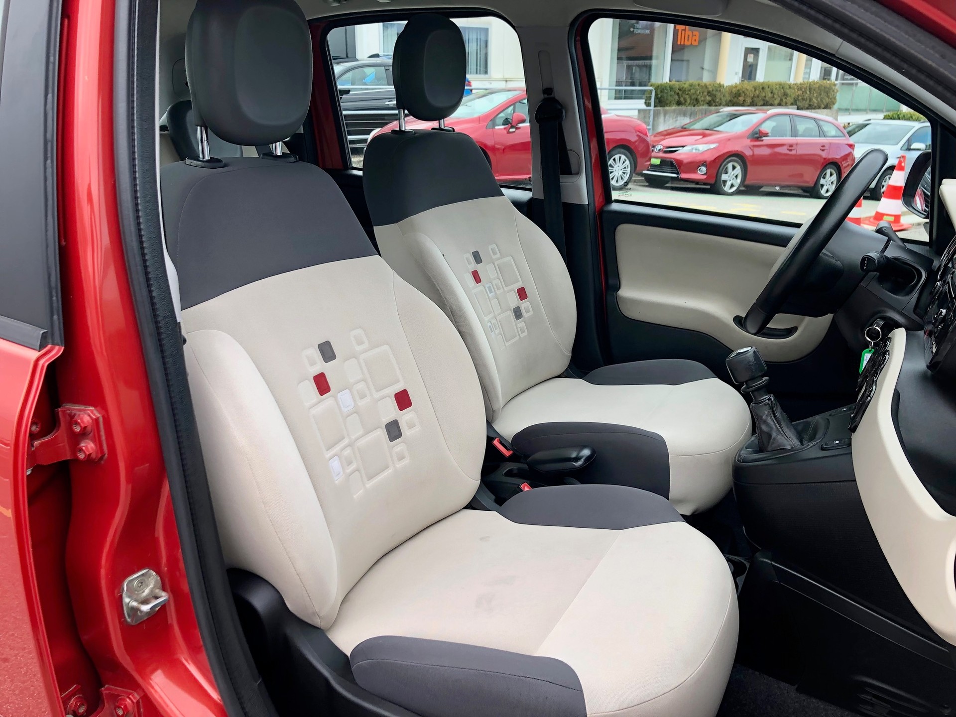 FIAT Panda 1.2 Lounge-image-17