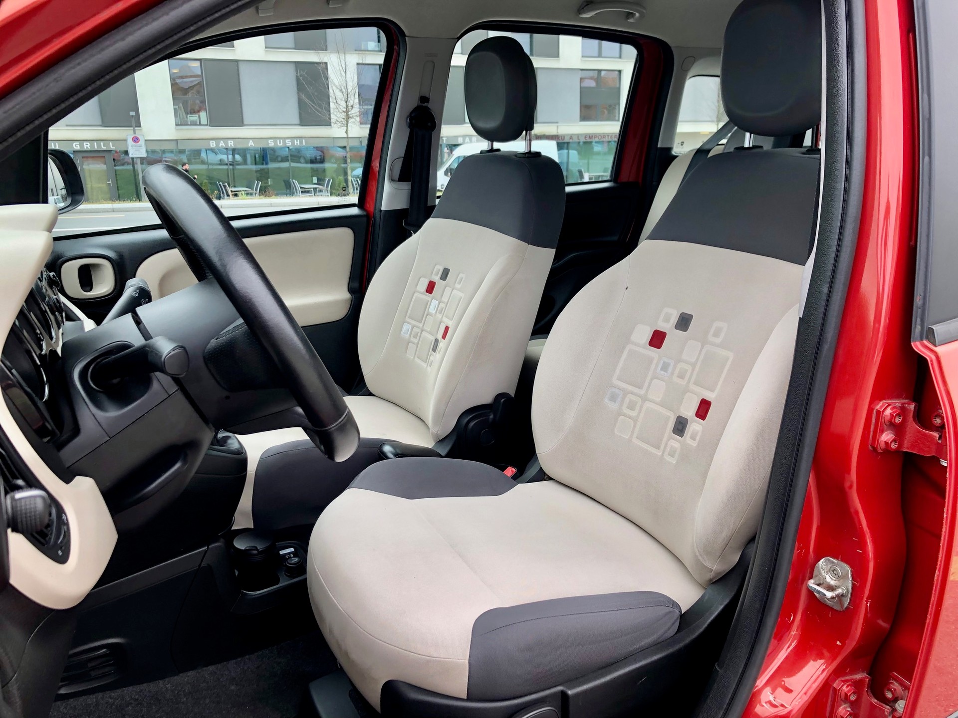 FIAT Panda 1.2 Lounge-image-13
