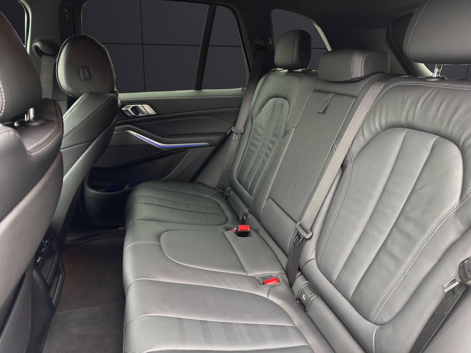 BMW X5 xDrive 25d M Sport Steptronic-image-15