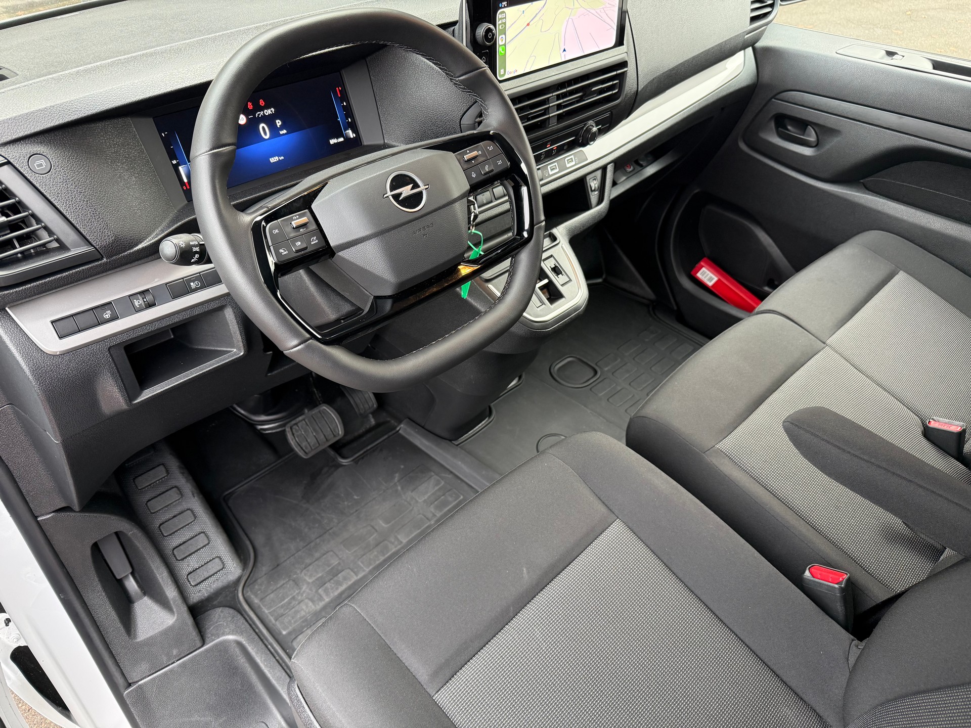 OPEL Vivaro Cargo 2.0 D s/s XL EN Aut.-image-7