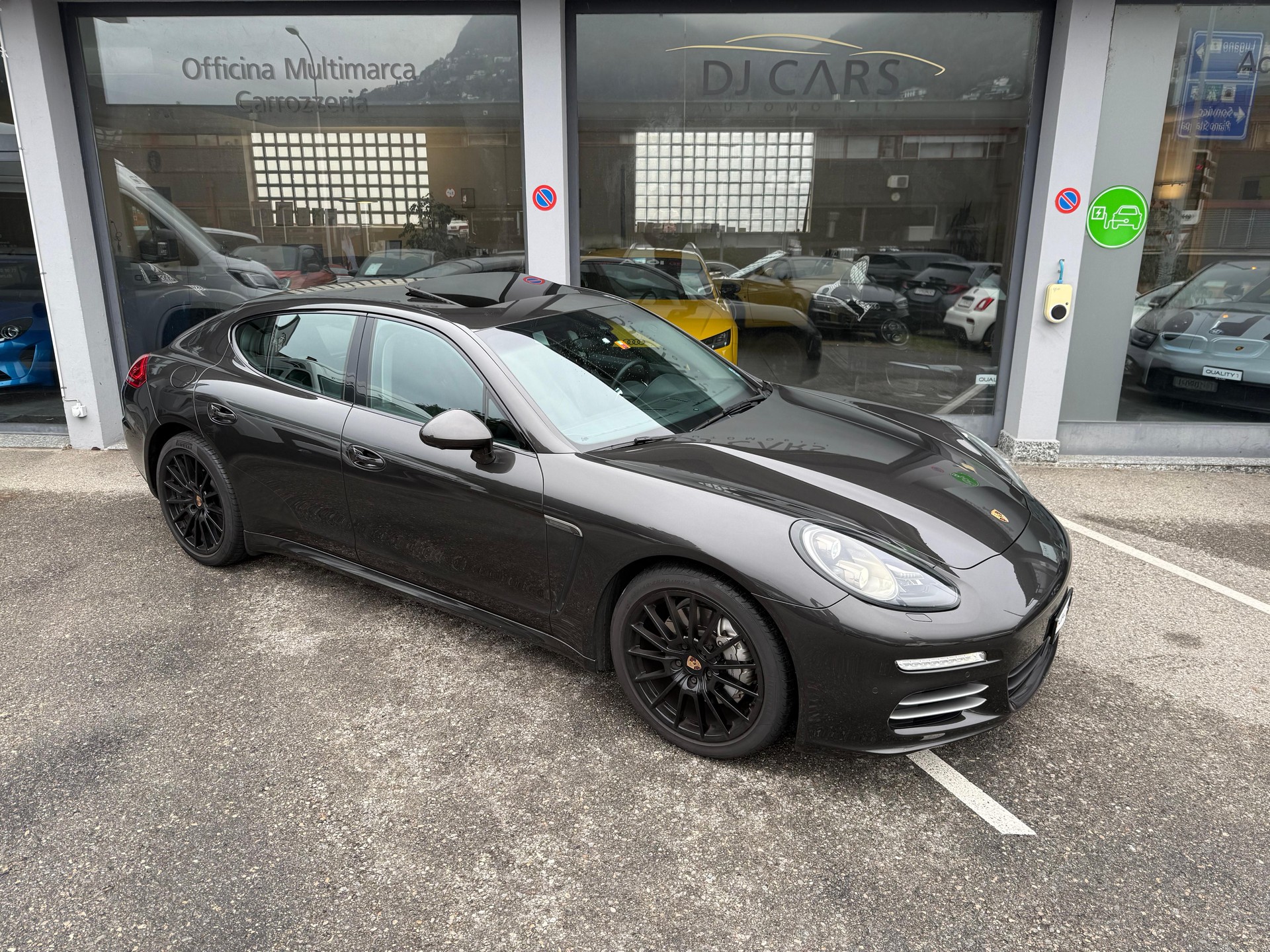 PORSCHE Panamera 4S 3.0 PDK-image-6