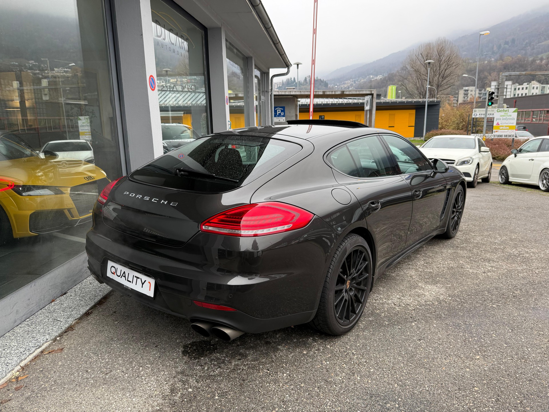 PORSCHE Panamera 4S 3.0 PDK-image-3