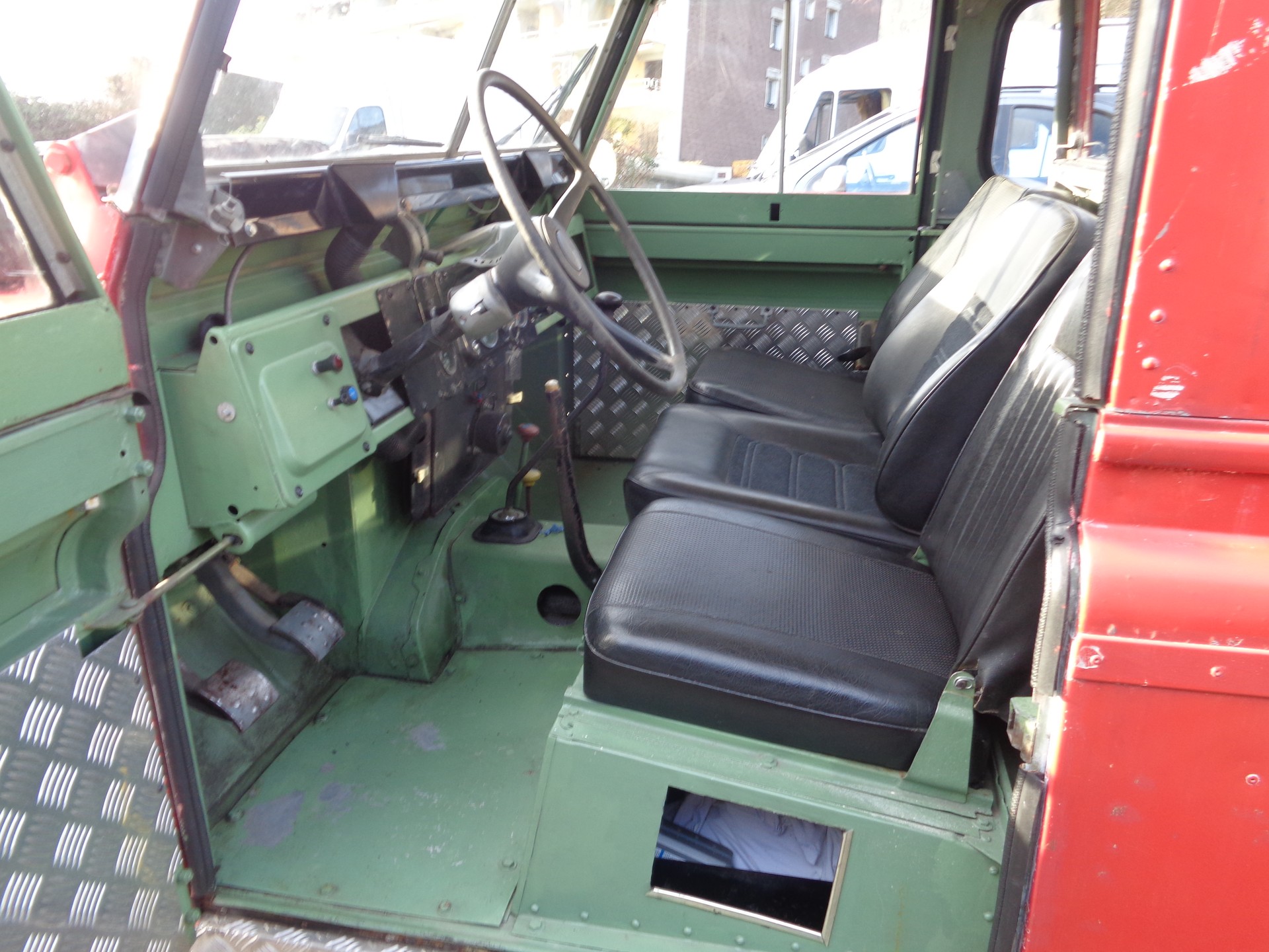 LAND ROVER 88 - 110-image-9