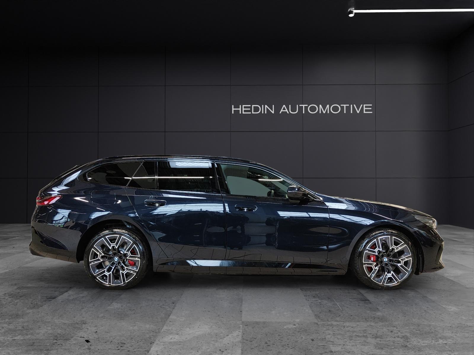BMW 550e xDrive Touring-image-5
