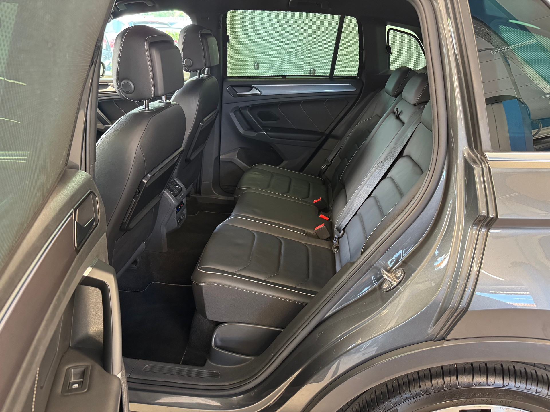VW Tiguan 2.0TSI Highline 4Motion DSG-image-13