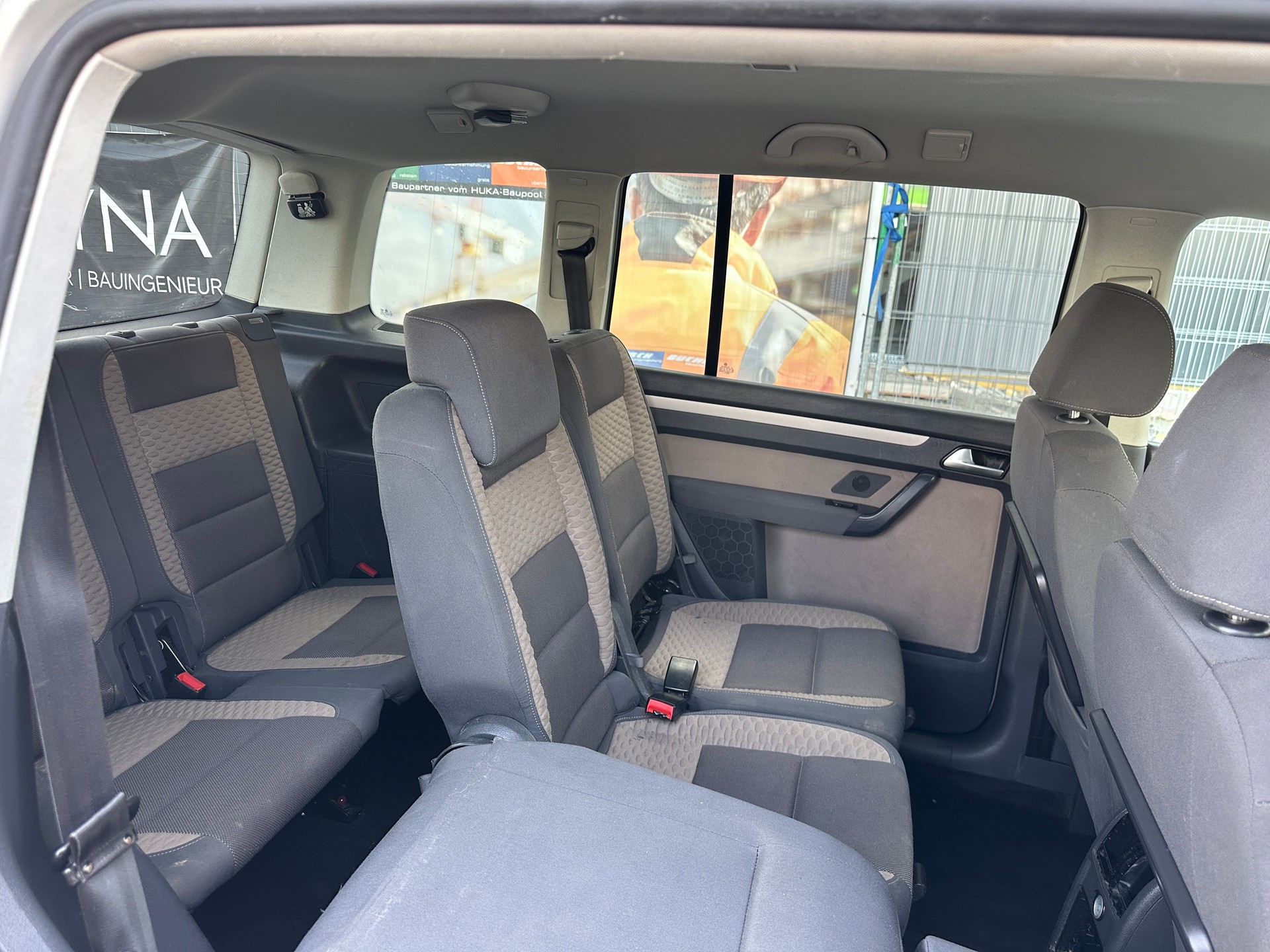VW CrossTouran 1.4 TSI 7 Plätze-image-13
