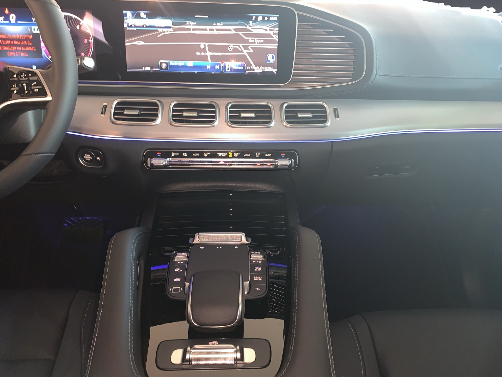 MERCEDES-BENZ GLE Coupé 300d-image-8