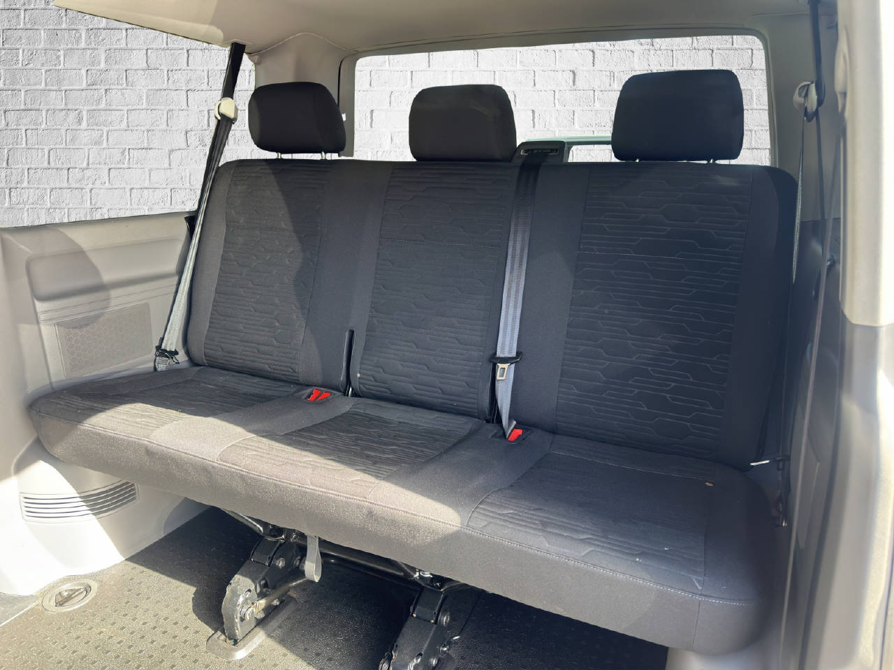 VW T6.1 Caravelle 3000 2.0 TDI 150 Comfortline DSG 4m-image-8