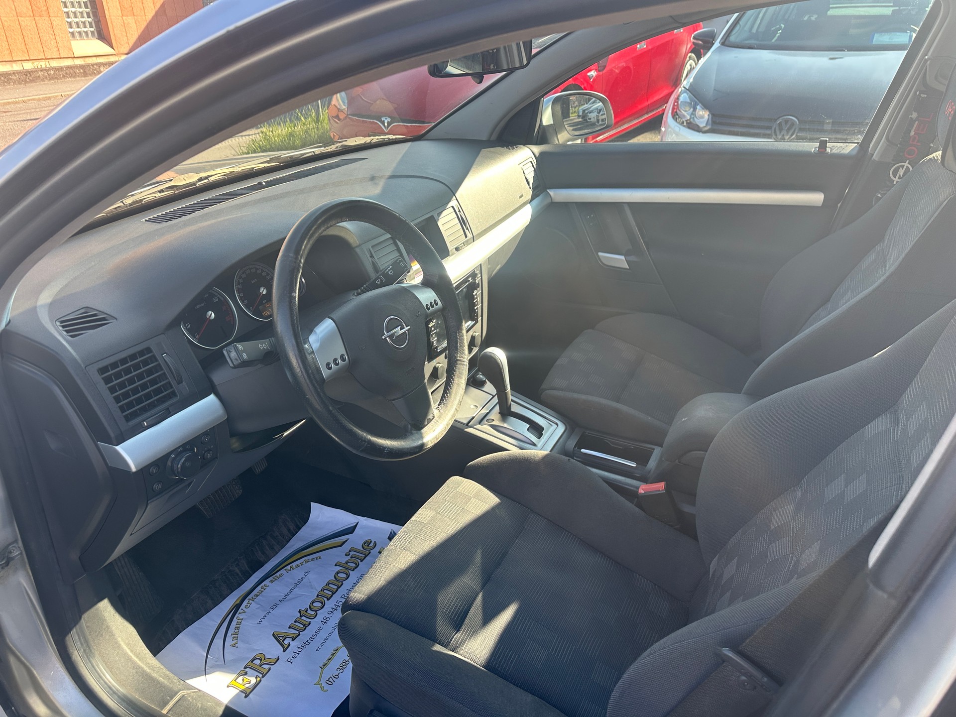 OPEL Vectra GTS 3.2 V6 Sport Automat-image-9
