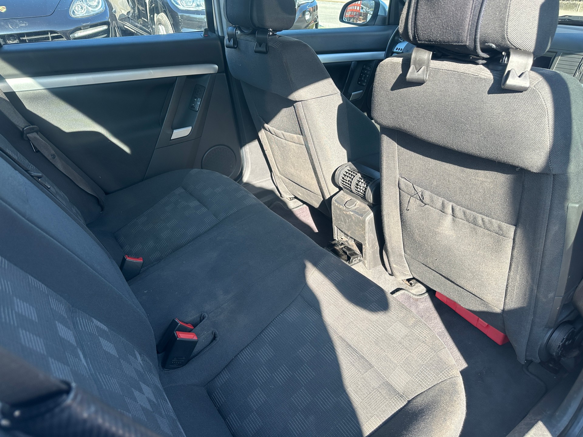 OPEL Vectra GTS 3.2 V6 Sport Automat-image-11