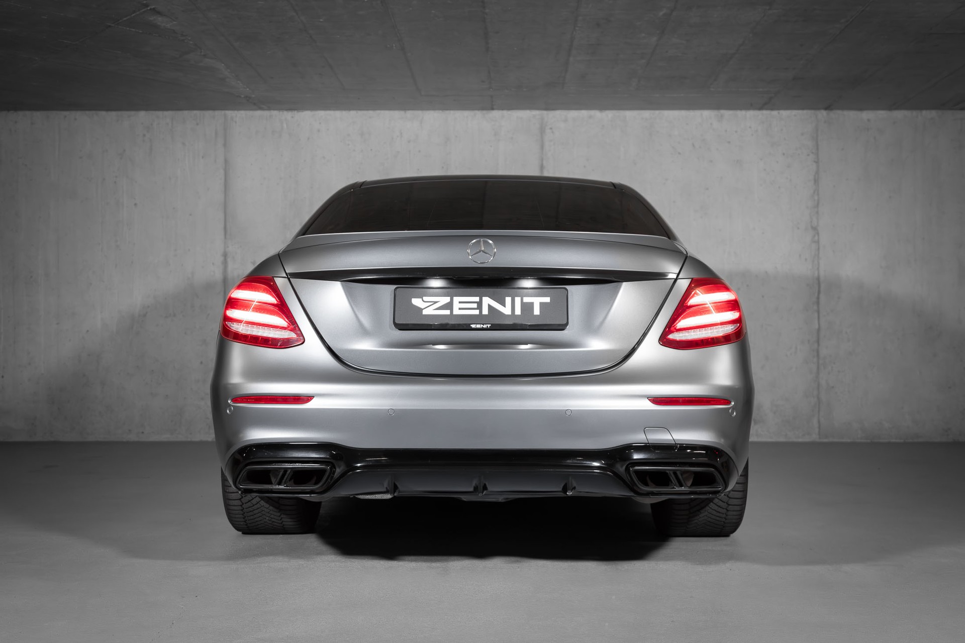 MERCEDES-BENZ E 63 AMG S Edition 1 4Matic Speedshift MCT-image-5