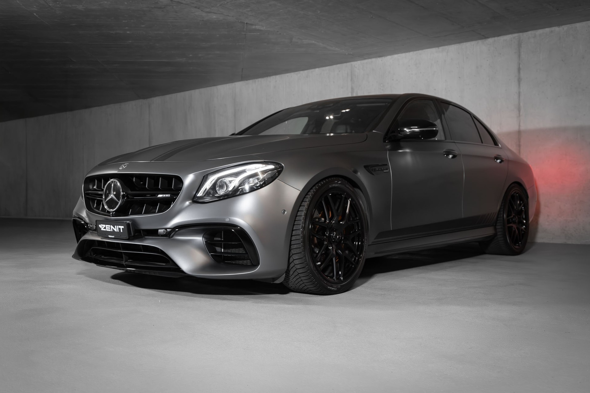MERCEDES-BENZ E 63 AMG S Edition 1 4Matic Speedshift MCT-image-20