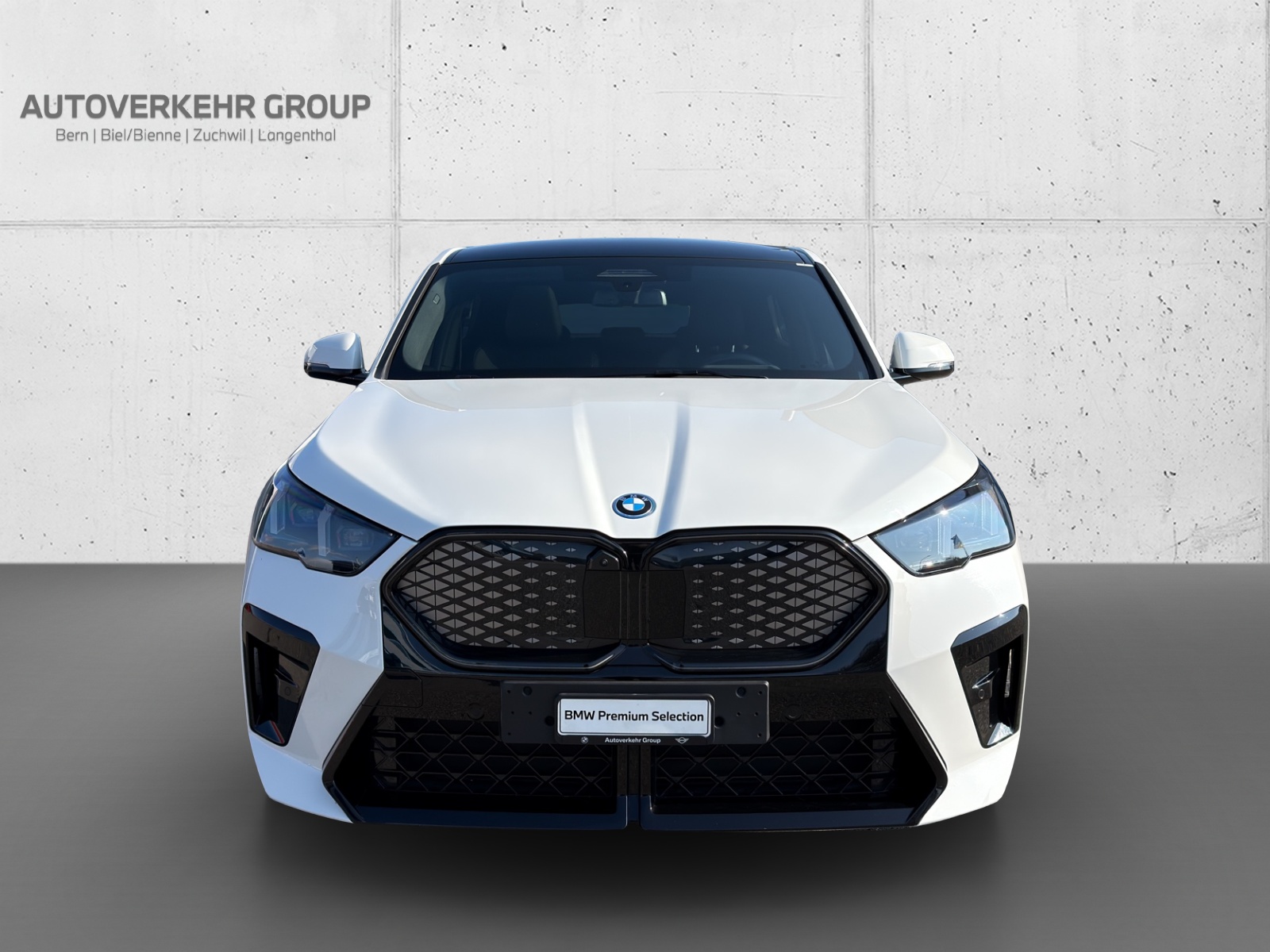 BMW iX2 xDrive 30 M Sport Pro-image-8