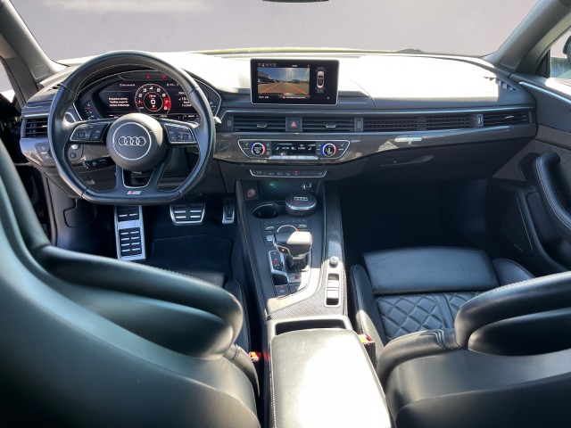 AUDI S5 Cabriolet 3.0 TFSI quattro tiptronic-image-11