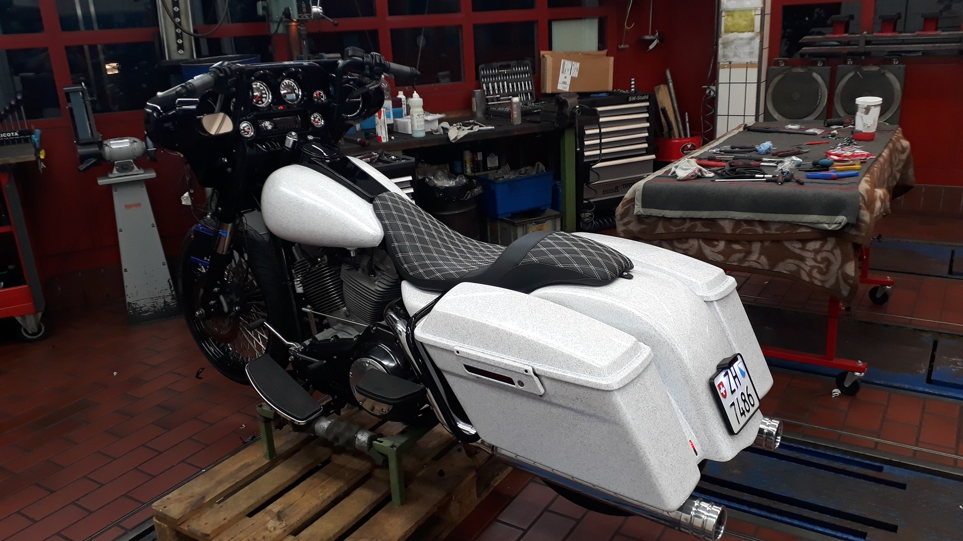HARLEY-DAVIDSON FLHTI Electra Glide Standard-image-11