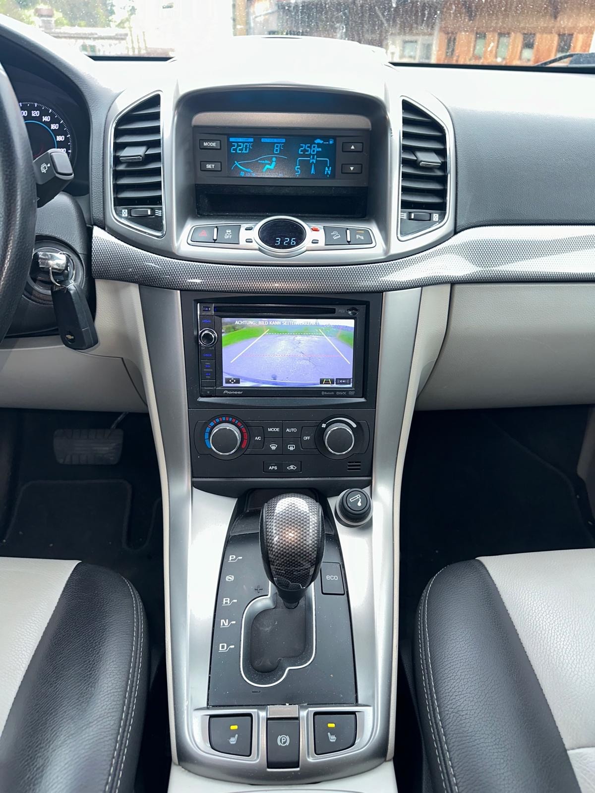 CHEVROLET Captiva 2.2 VCDi LTZ 4WD Automatic-image-12