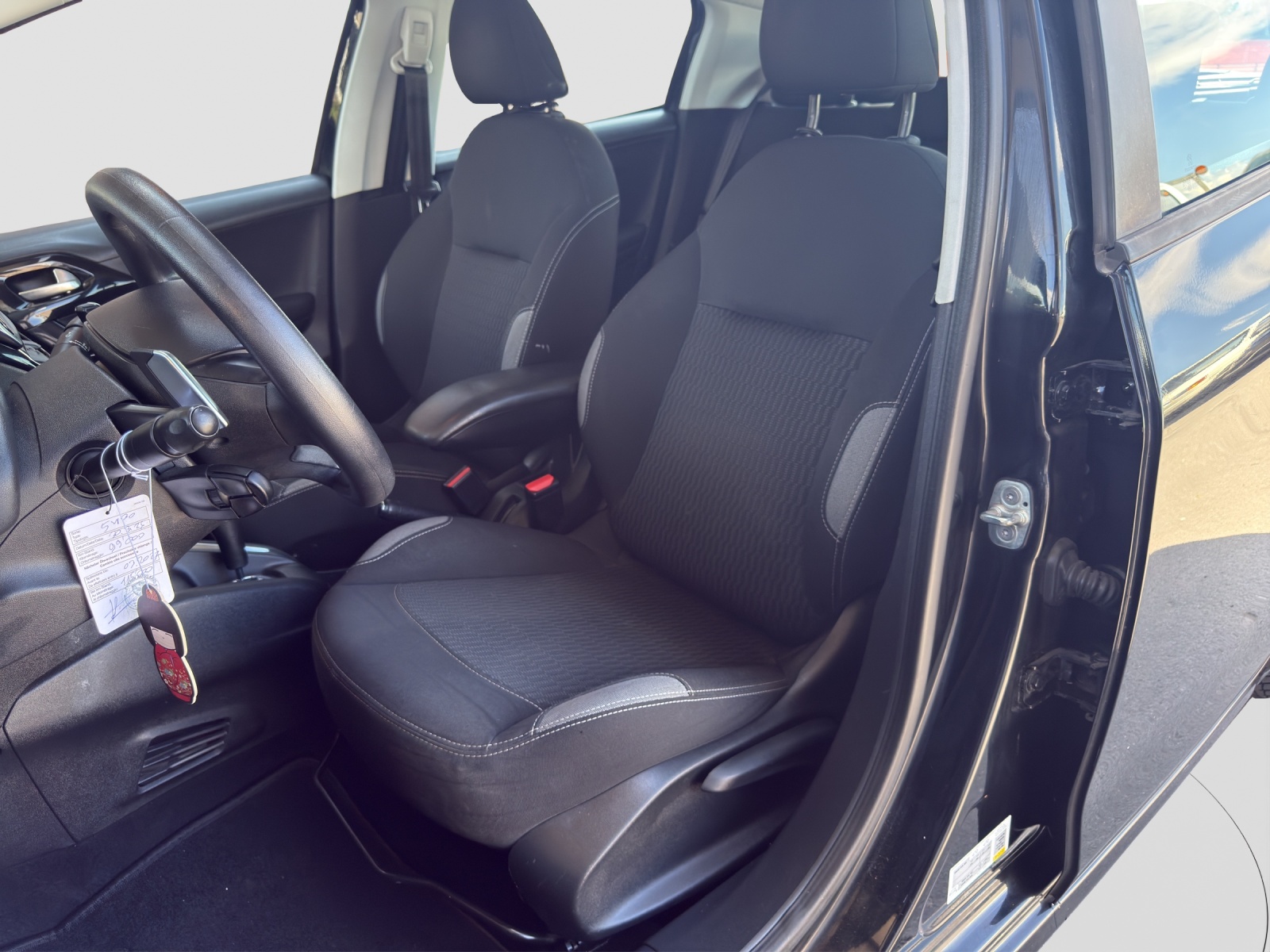 PEUGEOT 208 1.2 e-VTI Style EGS5-image-7