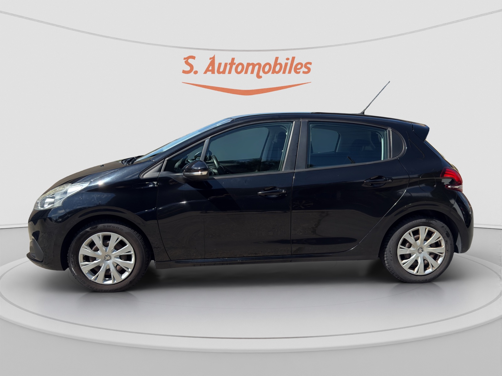 PEUGEOT 208 1.2 e-VTI Style EGS5-image-2