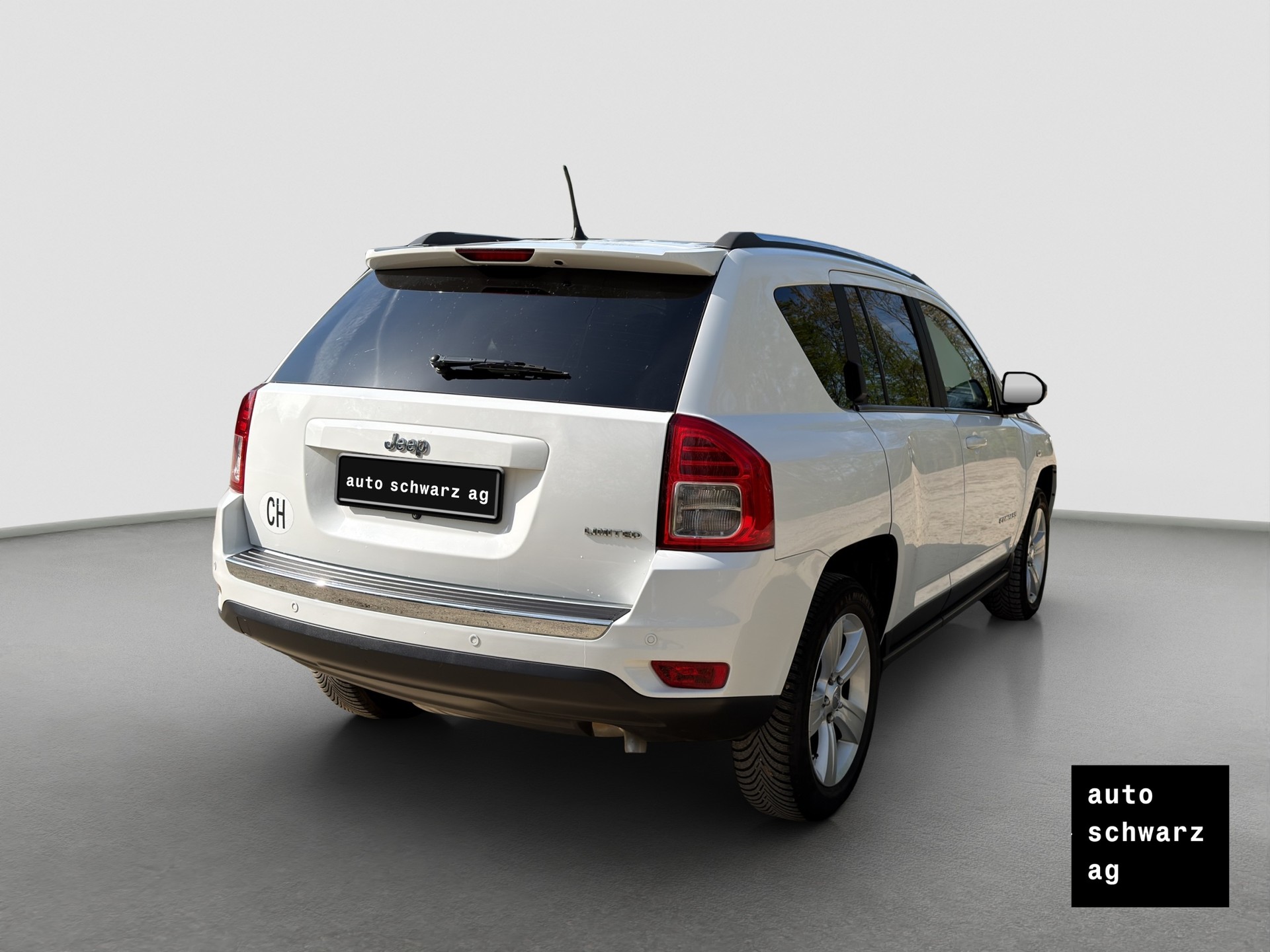 JEEP Compass 2.4 Limited Automatic-image-4