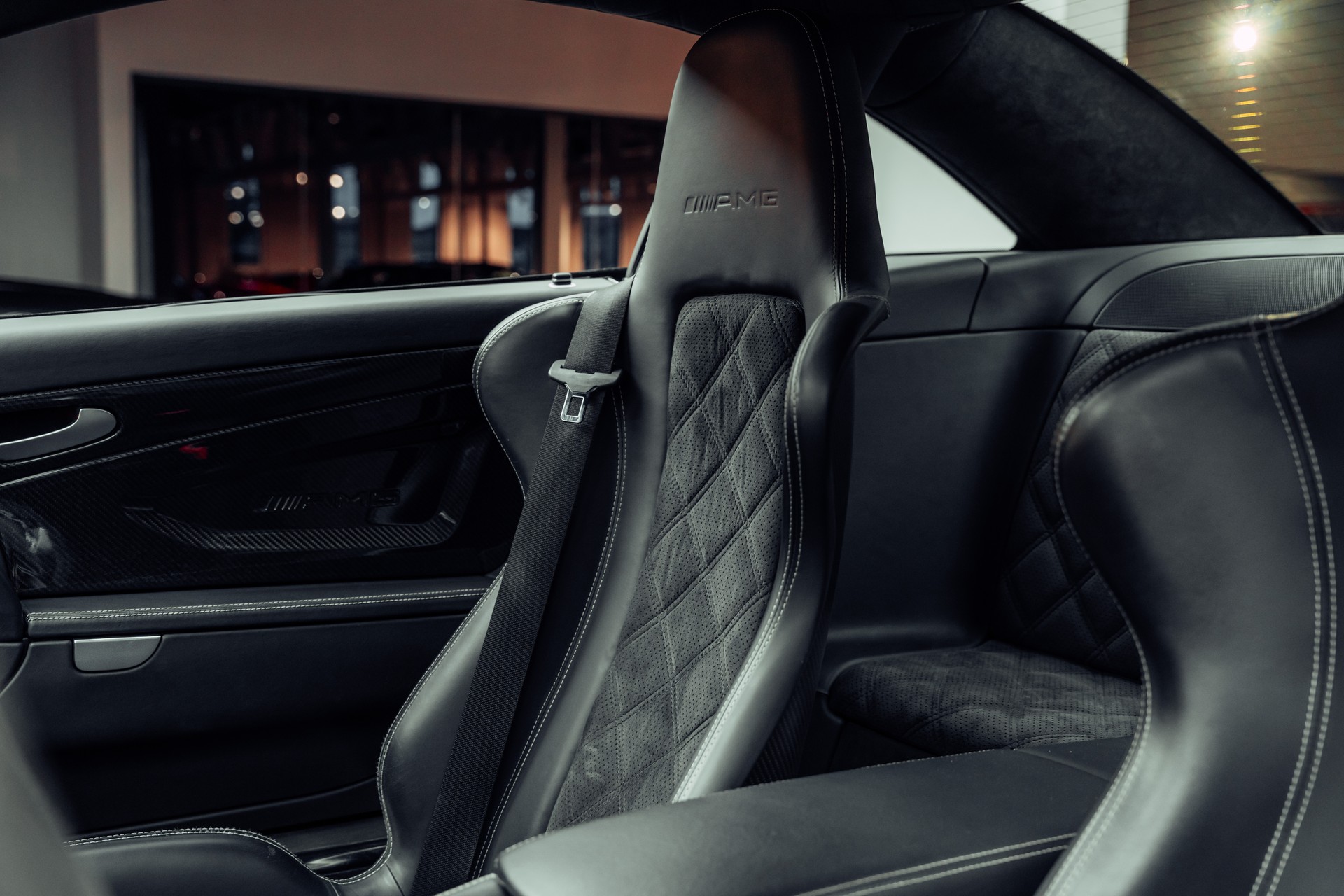 MERCEDES-BENZ SL 65 AMG Black Series Speedshift-image-8