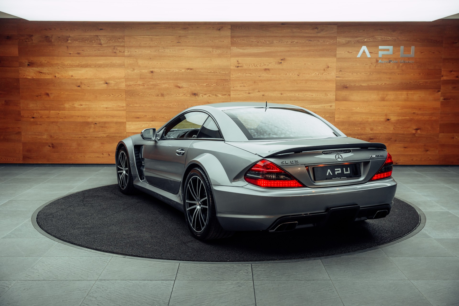 MERCEDES-BENZ SL 65 AMG Black Series Speedshift-showroom-element-2