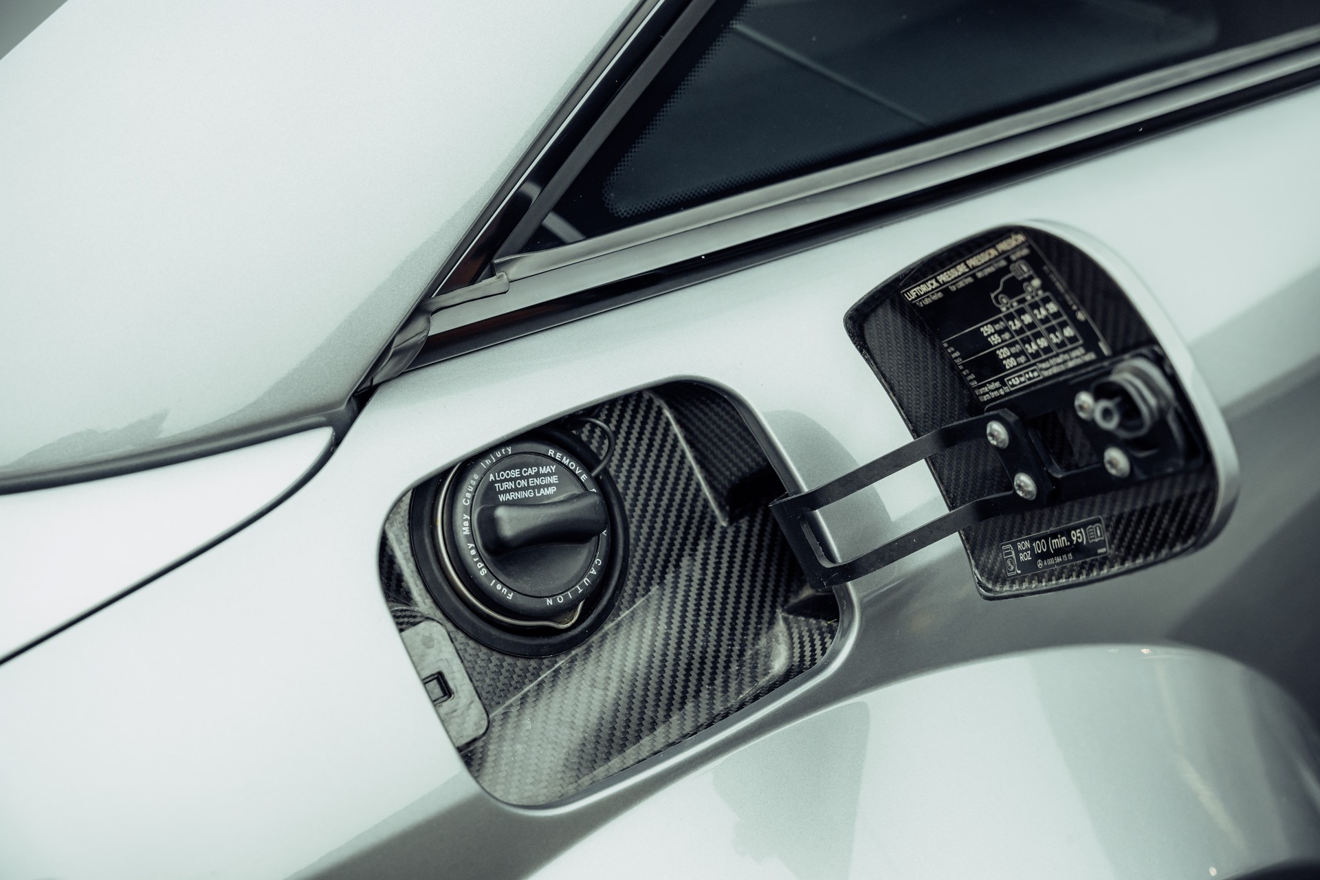 MERCEDES-BENZ SL 65 AMG Black Series Speedshift-image-20