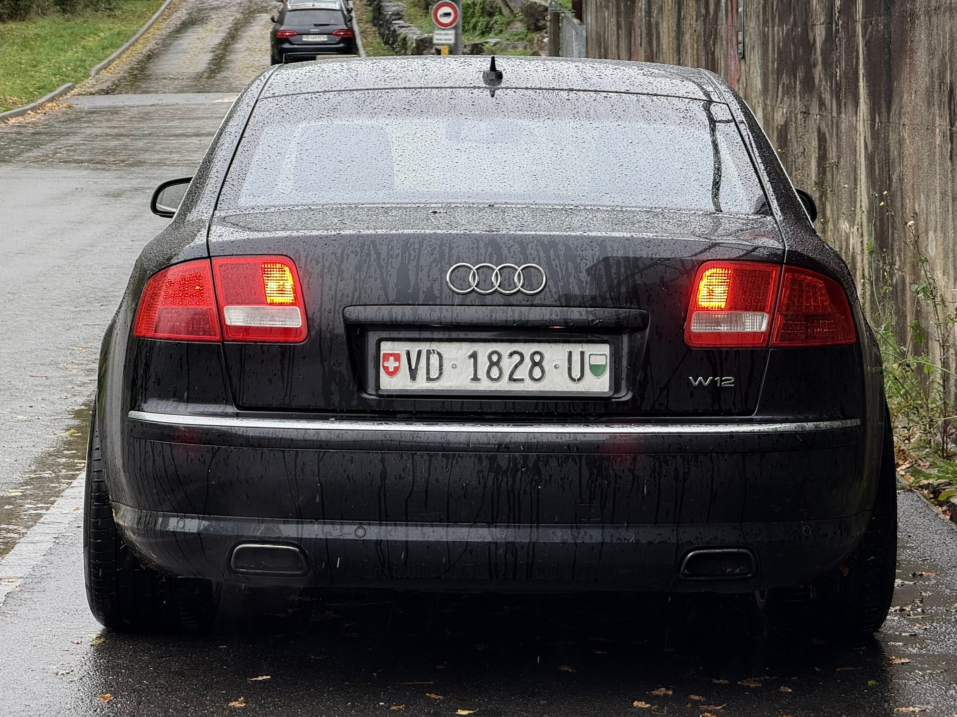 AUDI A8 6.0 quattro tiptronic-image-5