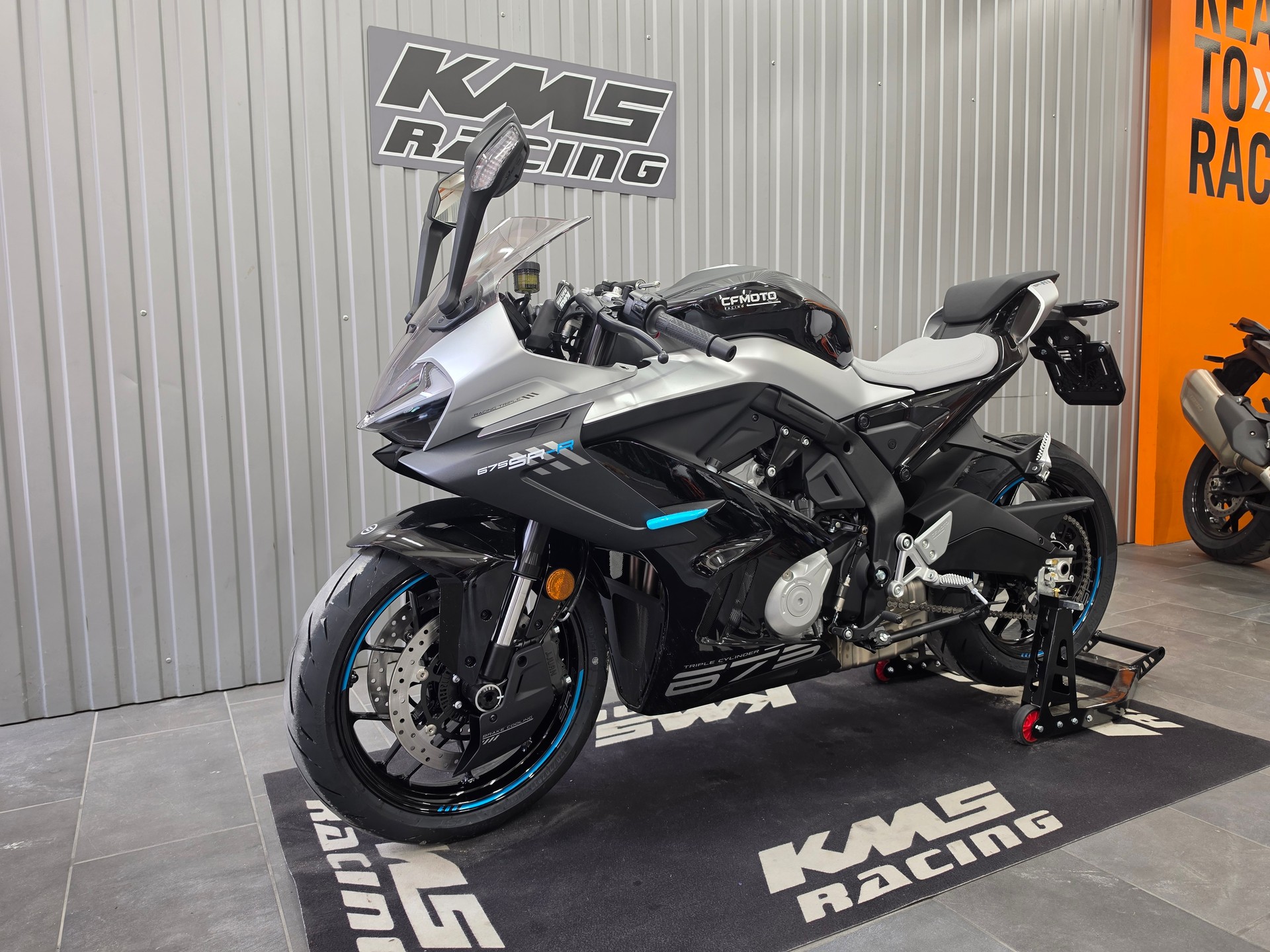 CF MOTO 675 SR-R (35 kW)-image-6