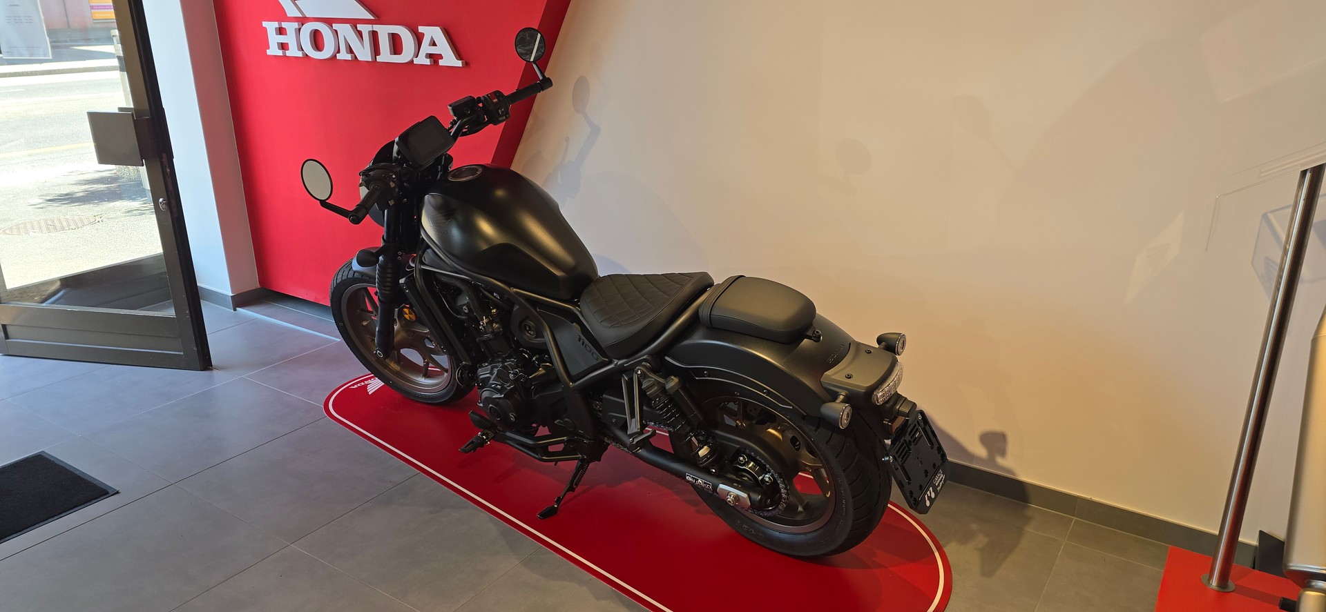 HONDA CMX 1100 Rebel Special Edition DCT-image-2
